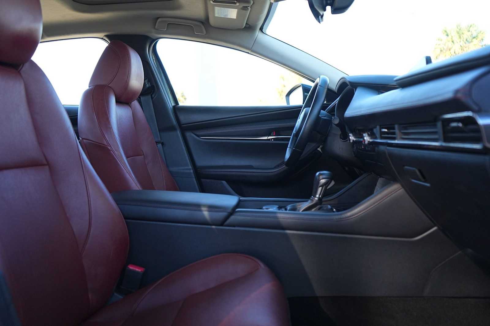 Thumbnail: 2023 Mazda Mazda3 - 15