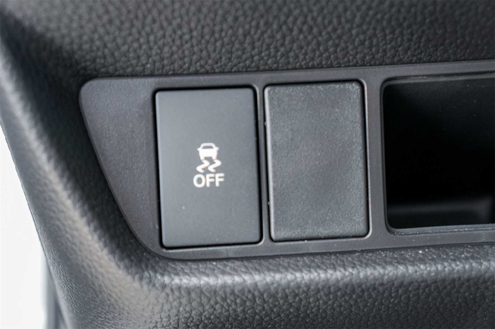 Thumbnail: 2026 Honda HR-V - 23