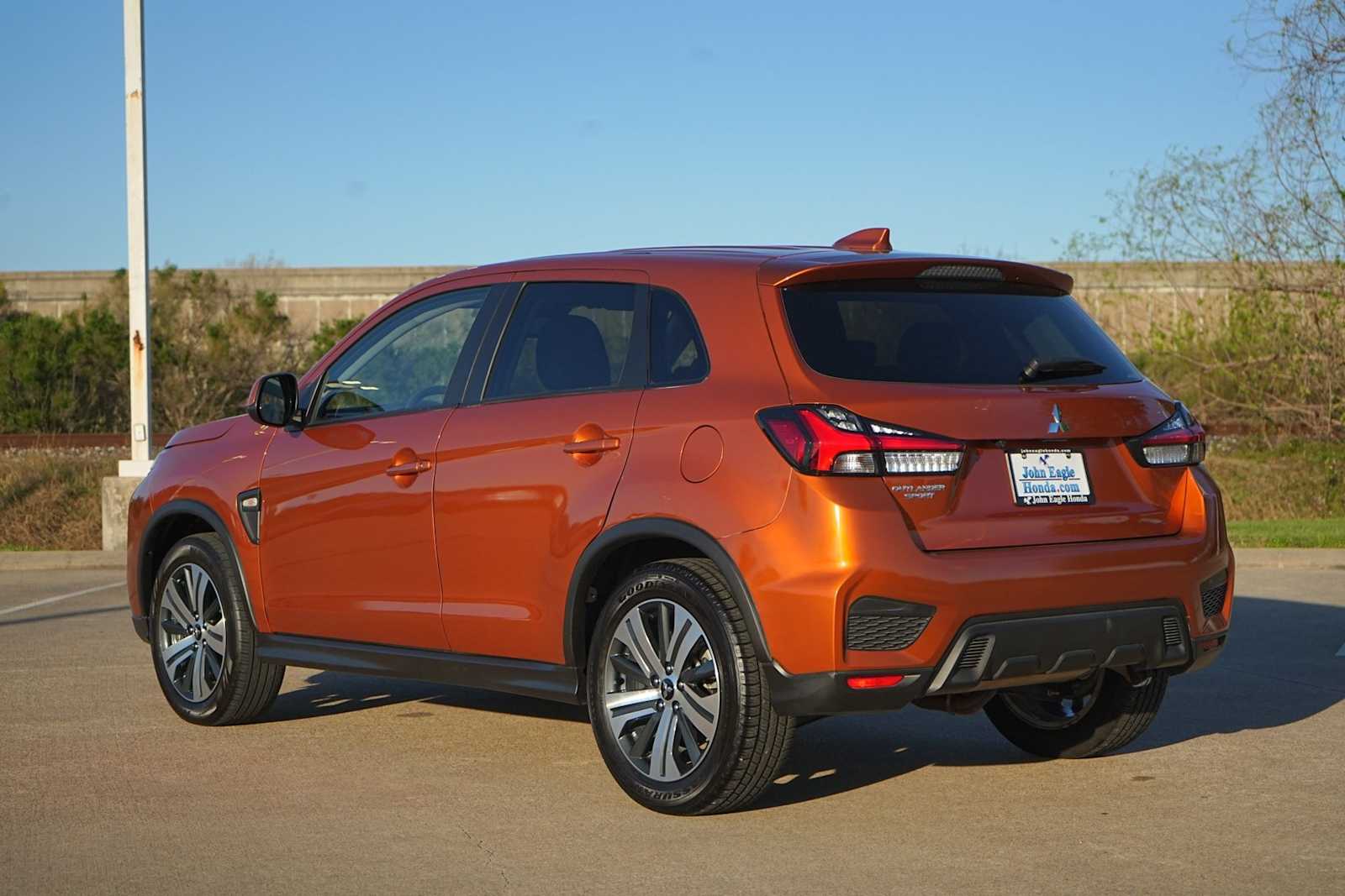 Thumbnail: 2024 Mitsubishi Outlander Sport - 4