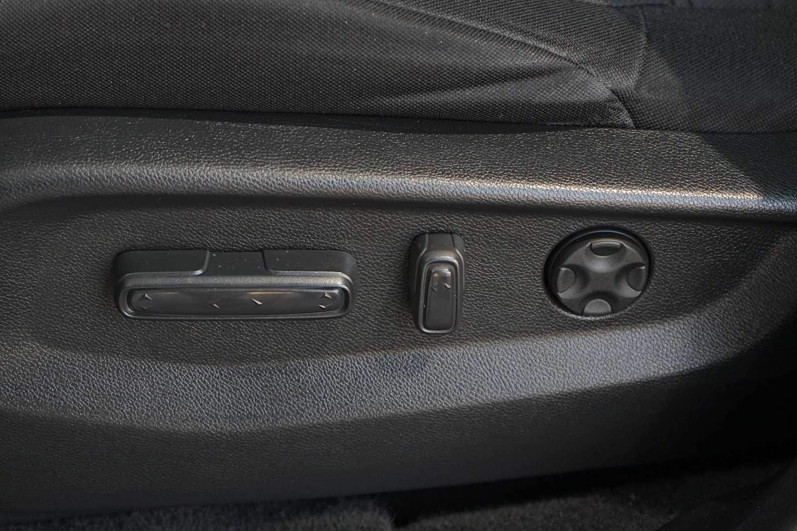 Thumbnail: 2019 Honda CR-V - 11