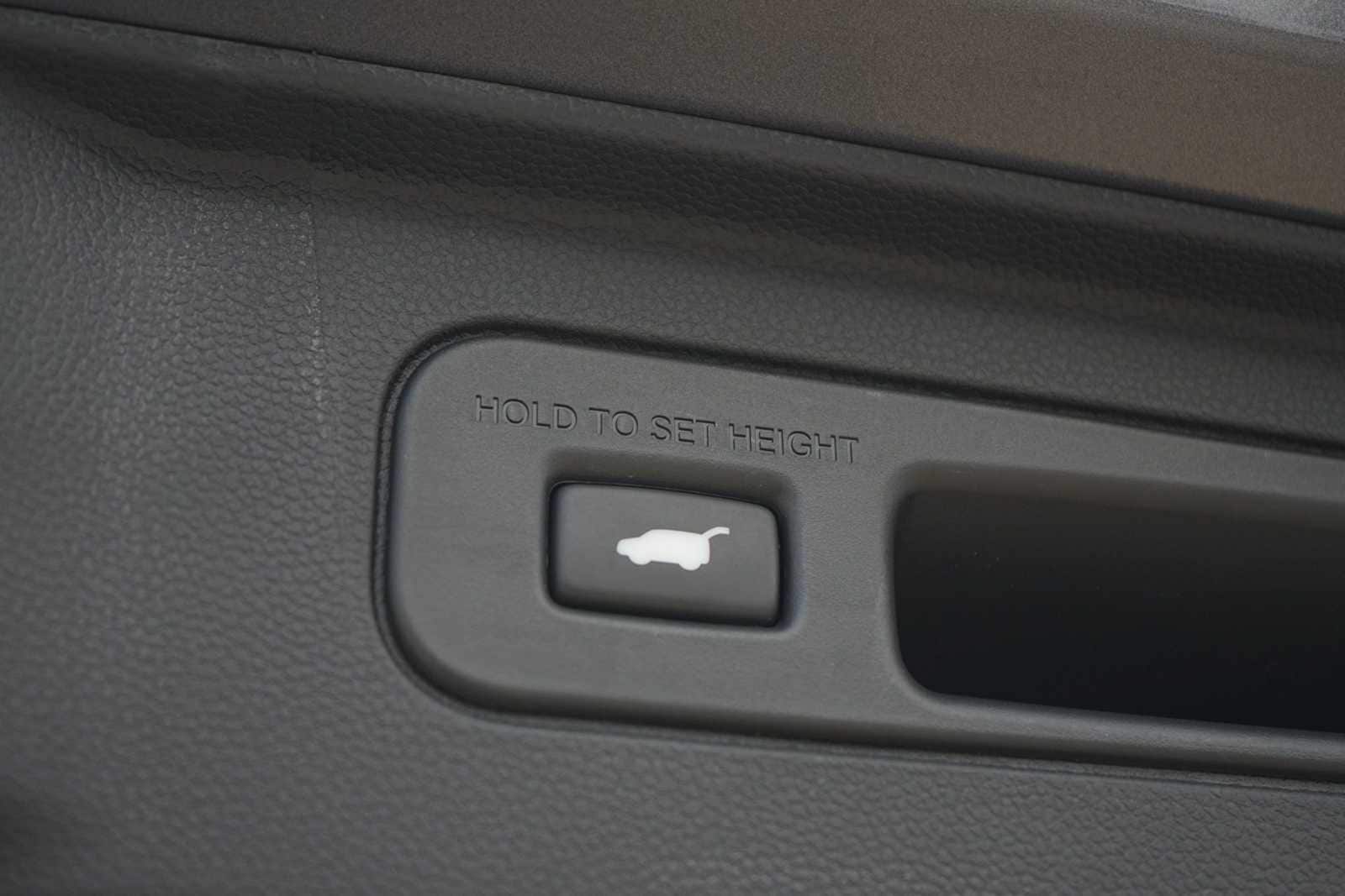 Thumbnail: 2023 Honda Pilot - 26