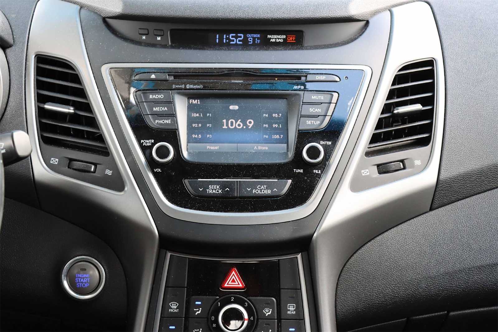 Thumbnail: 2016 Hyundai Elantra - 16