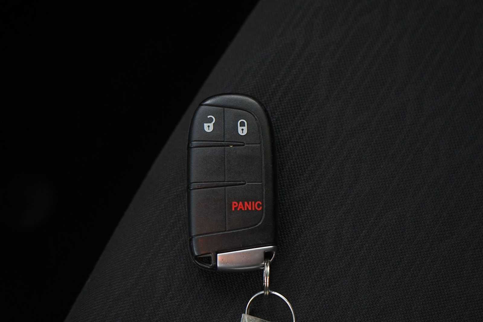 Thumbnail: 2021 Dodge Durango - 28