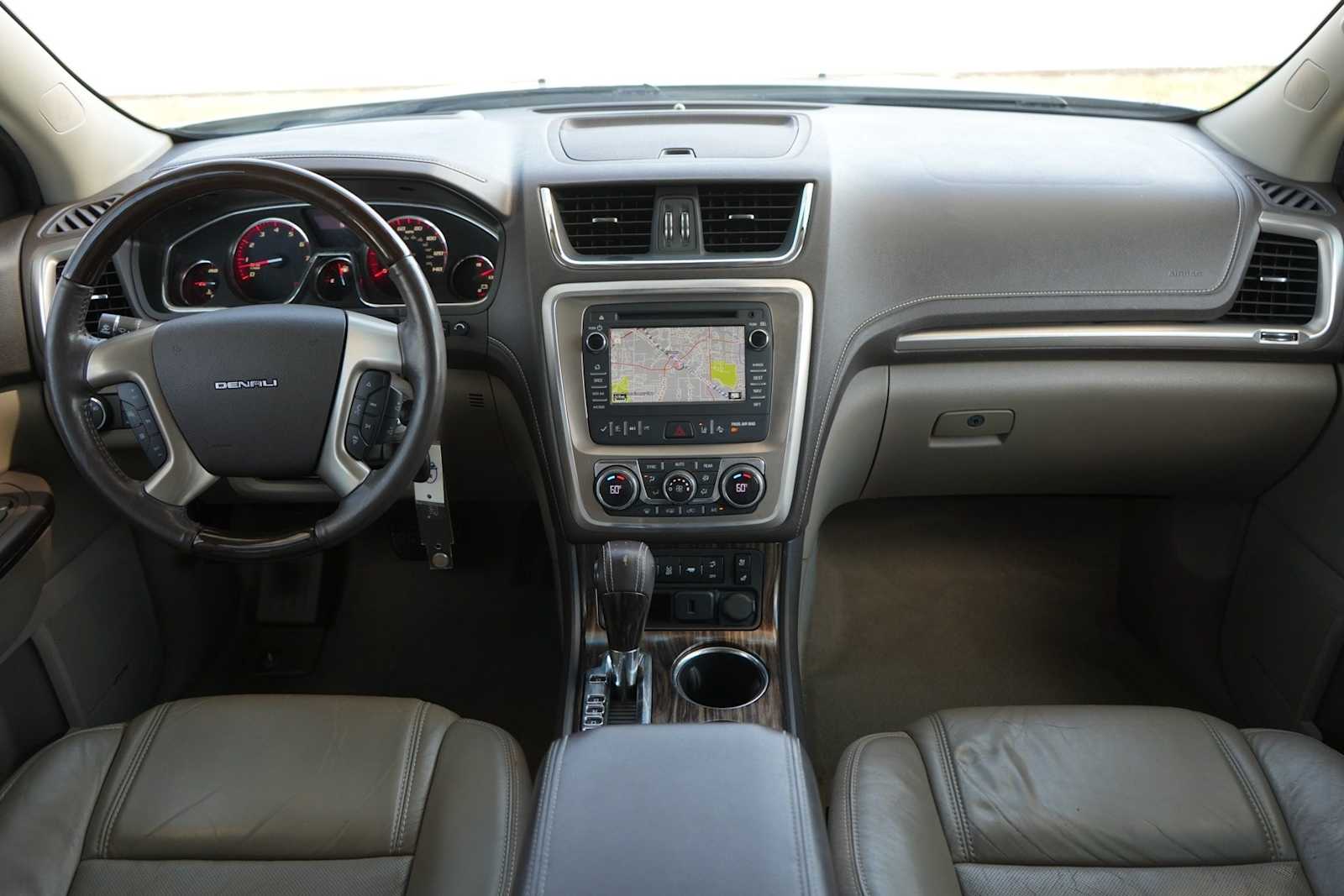 Thumbnail: 2015 GMC Acadia - 10