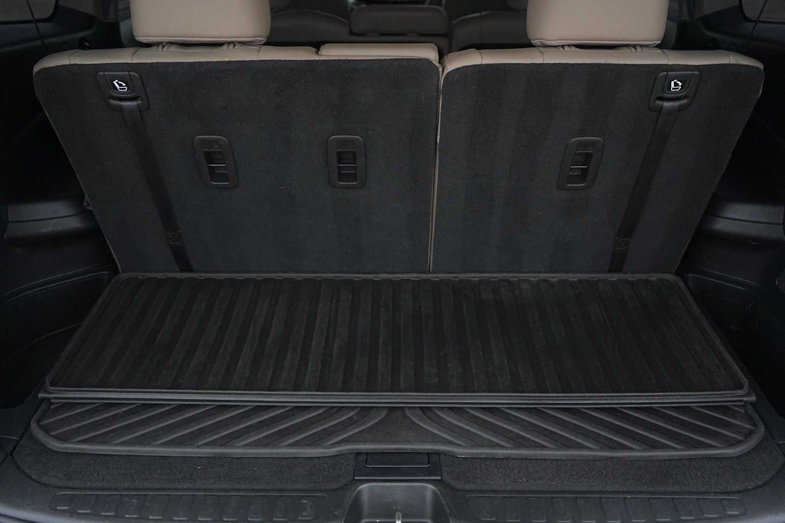 Thumbnail: 2018 Honda Pilot - 27