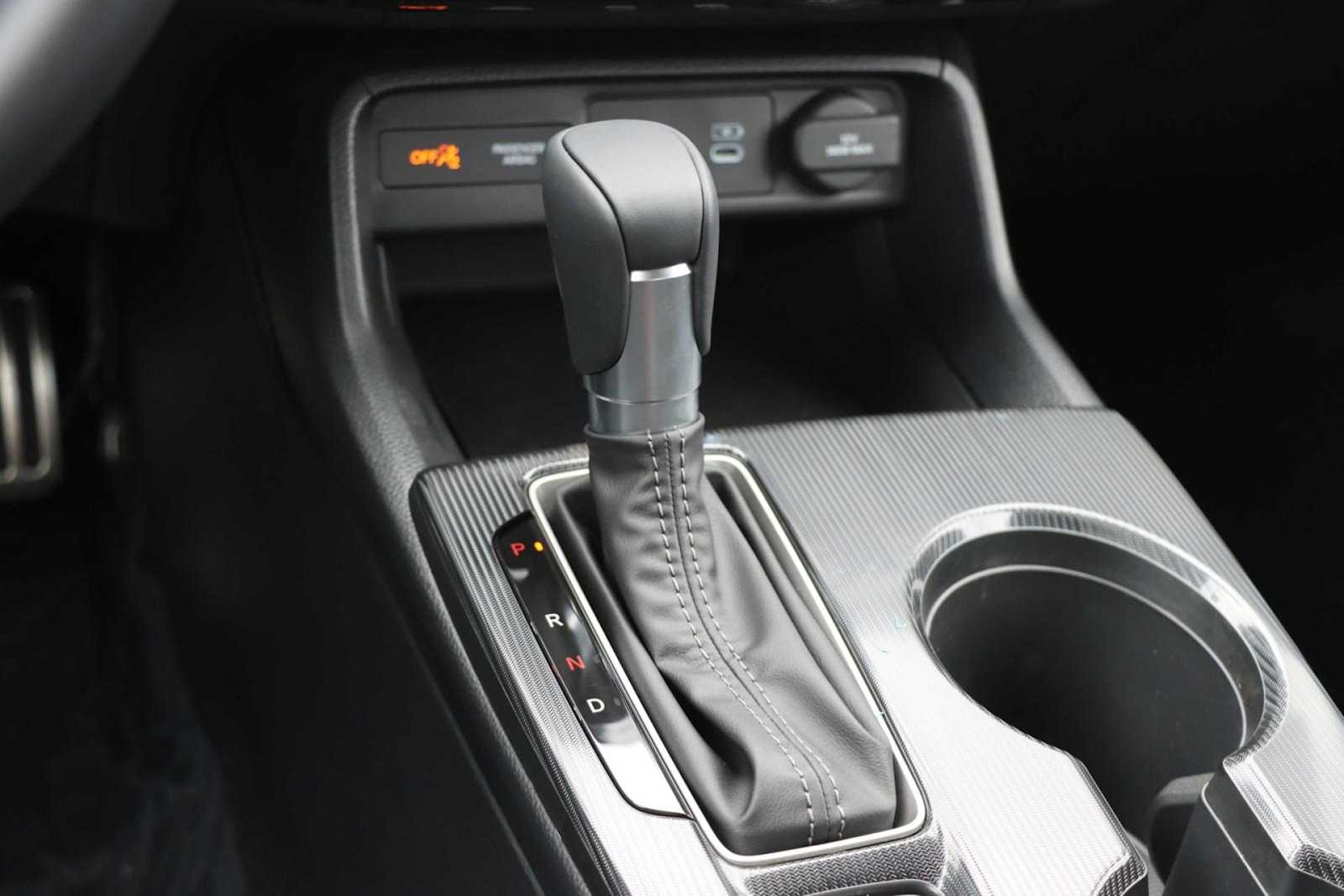 2025 Honda Civic Sport 18