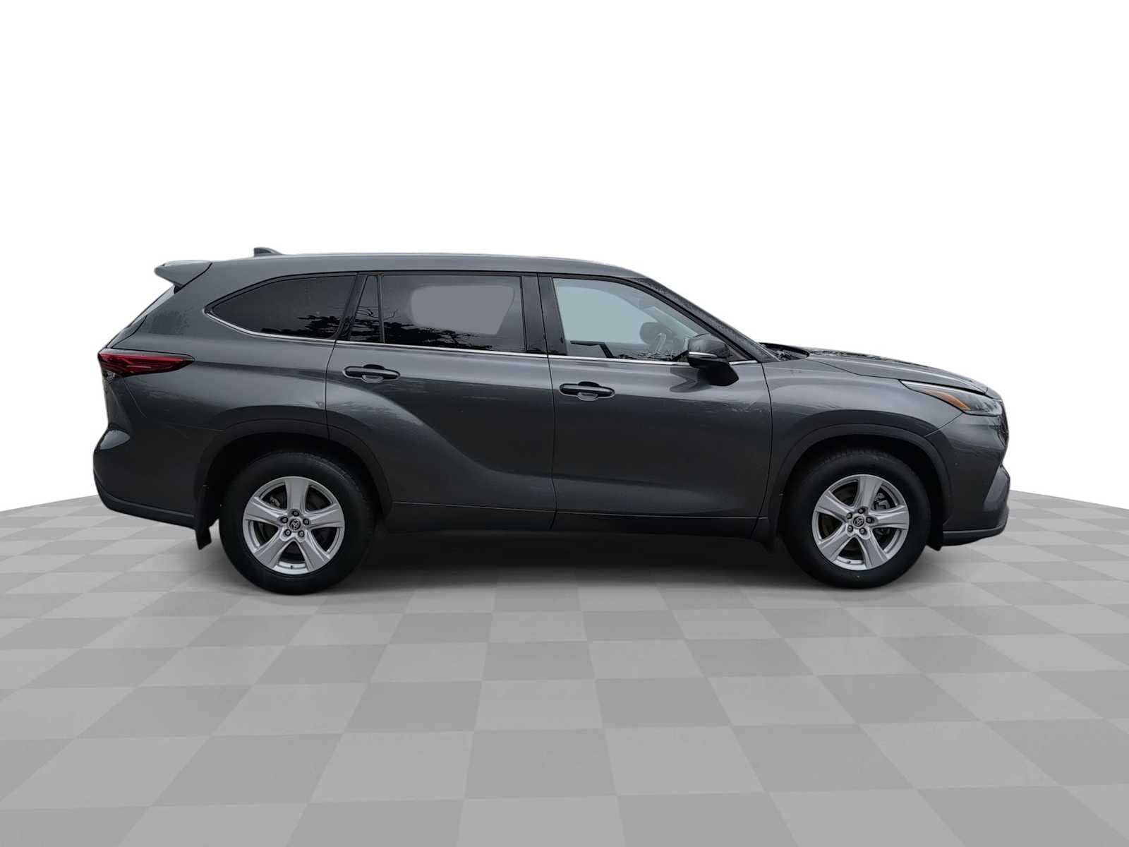Thumbnail: 2021 Toyota Highlander - 9