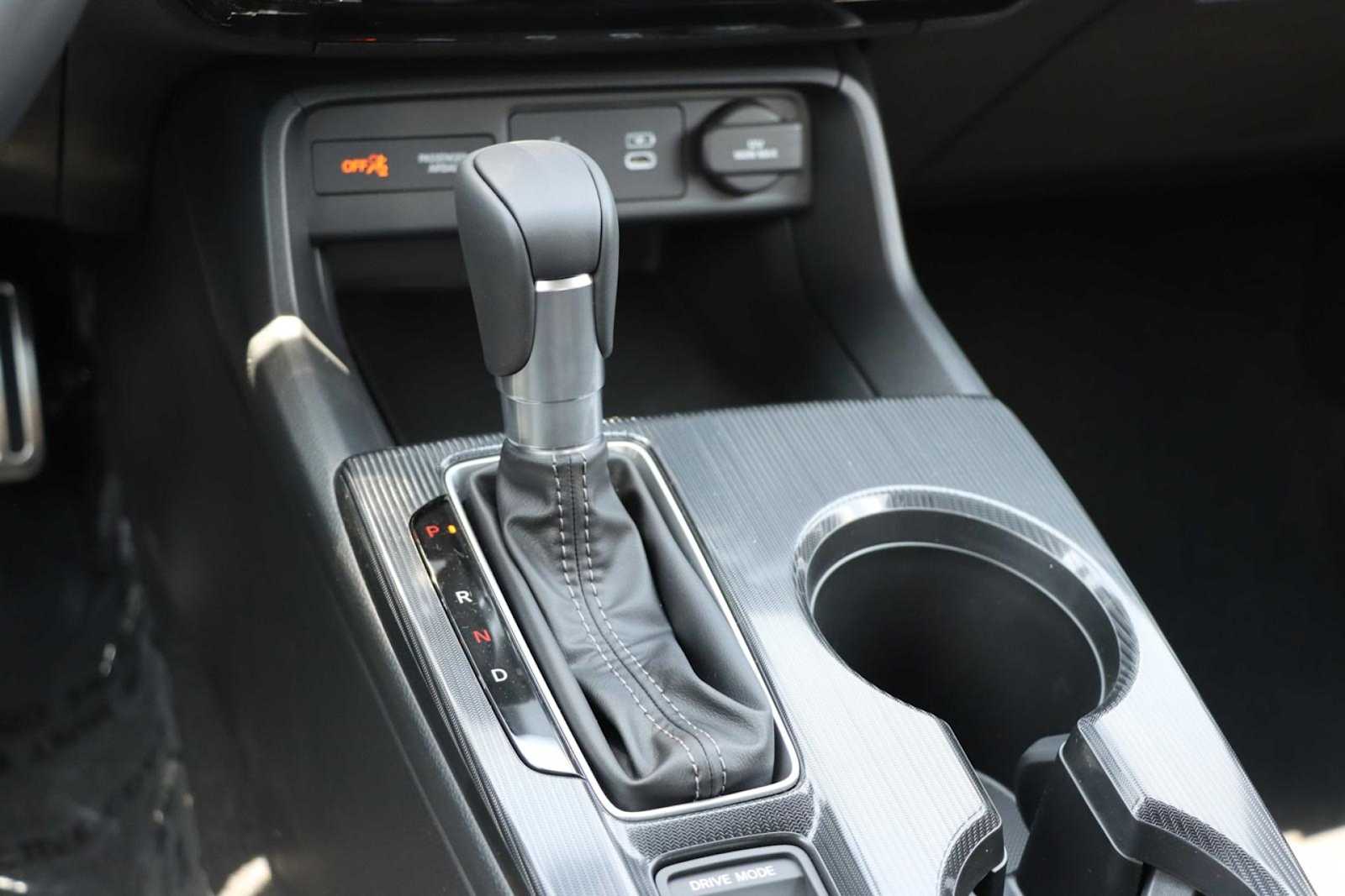 2025 Honda Civic Sport 17