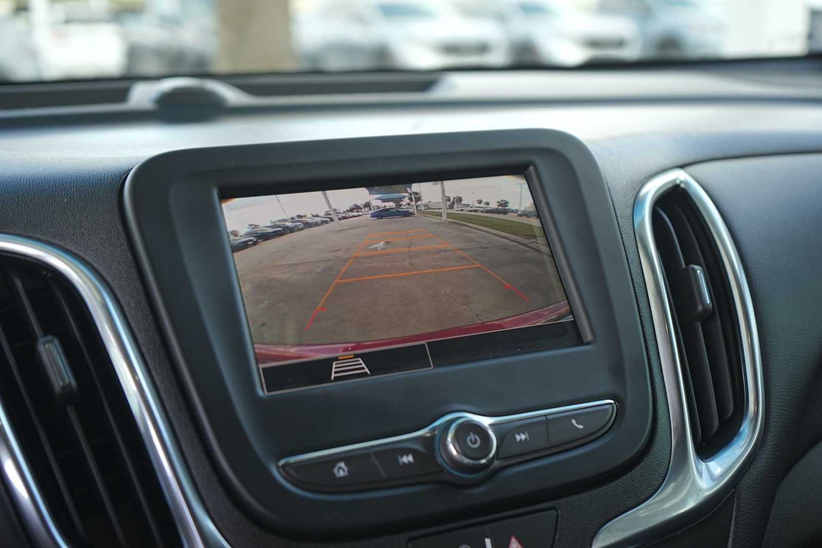 Thumbnail: 2023 Chevrolet Equinox - 23