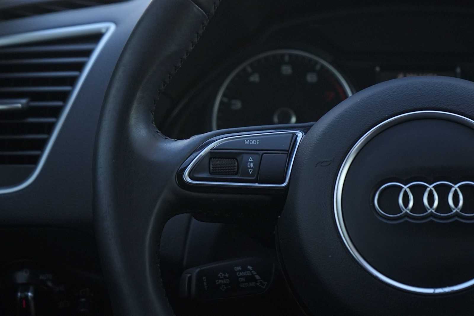 Thumbnail: 2013 Audi Q5 - 17