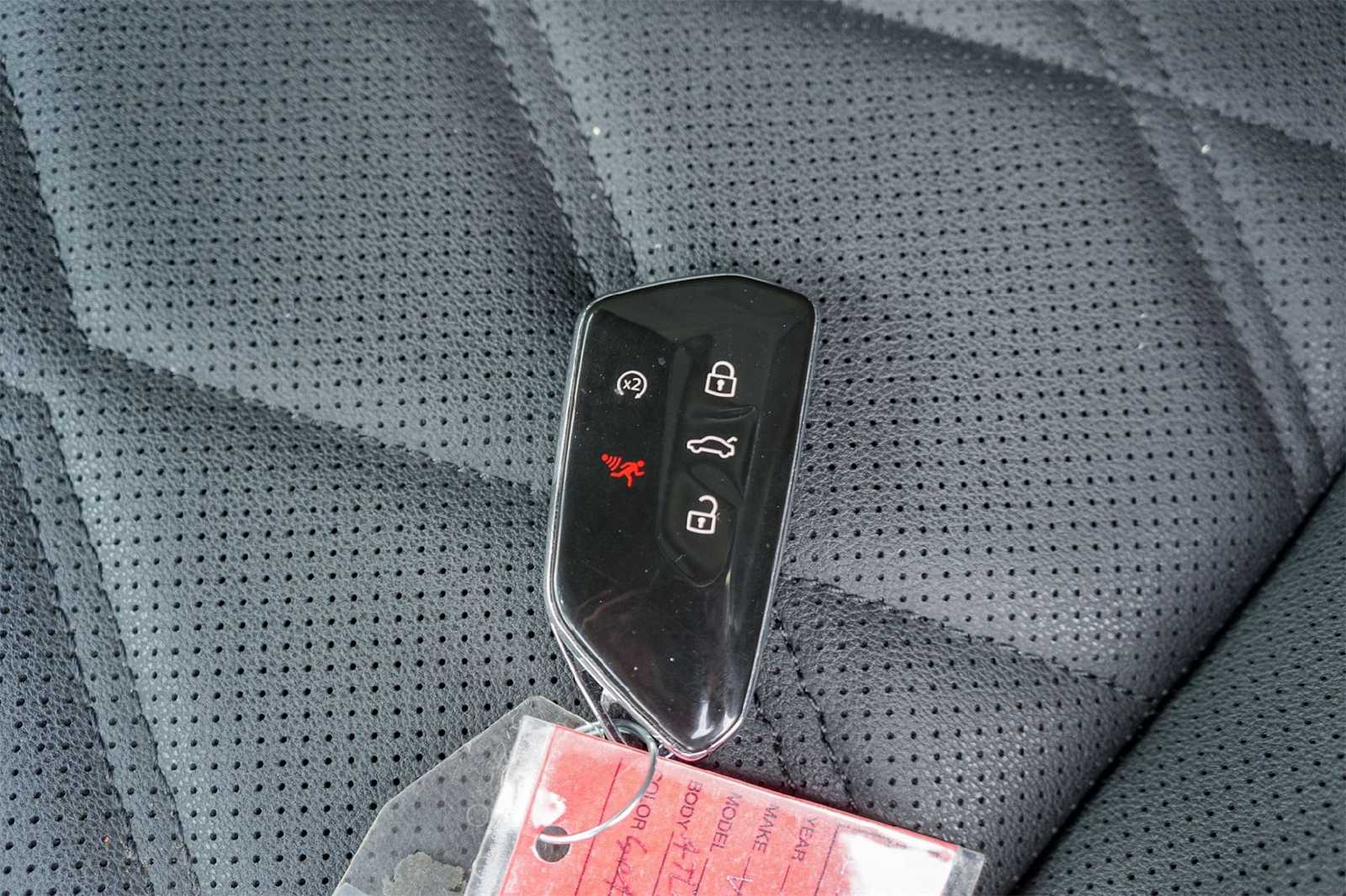 Thumbnail: 2024 Volkswagen Atlas - 19