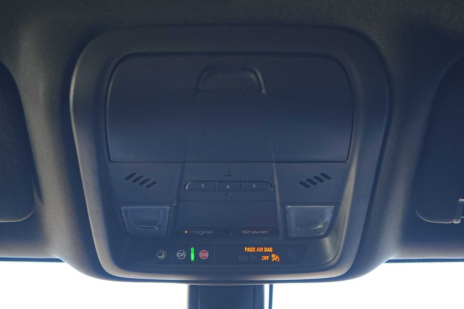 Thumbnail: 2020 Chevrolet Blazer - 24