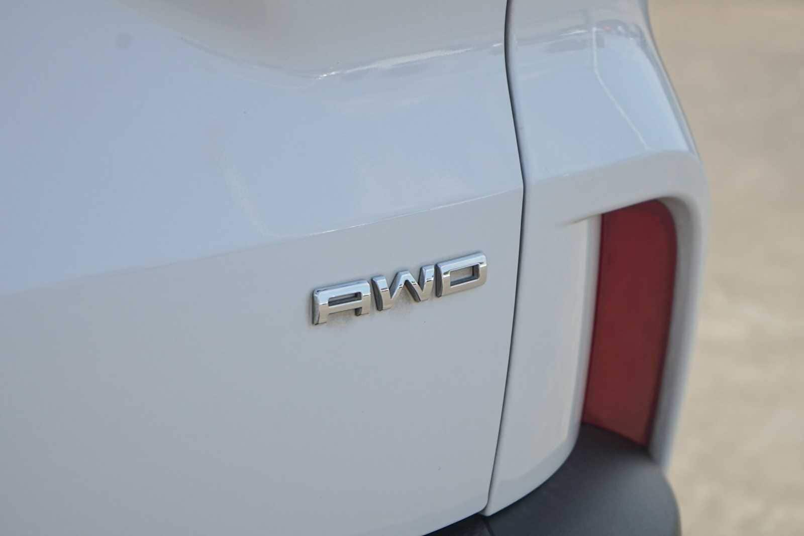 Thumbnail: 2022 Ford Escape - 8