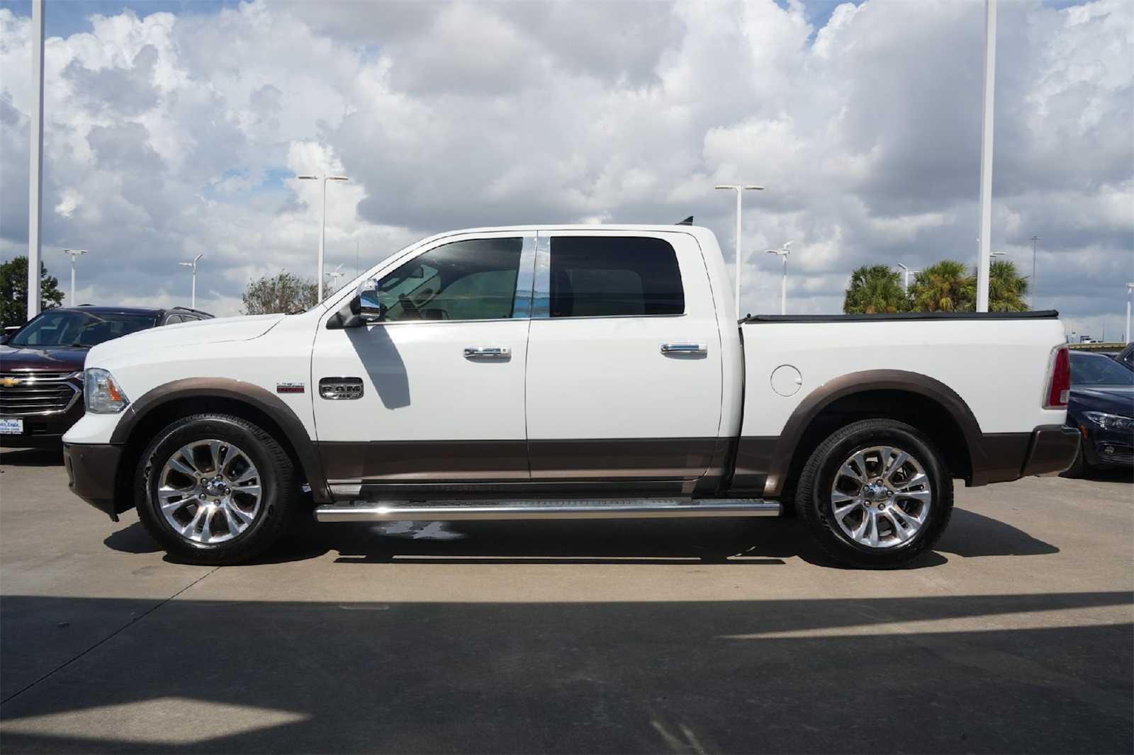 2017 Ram 1500 Longhorn photo 3