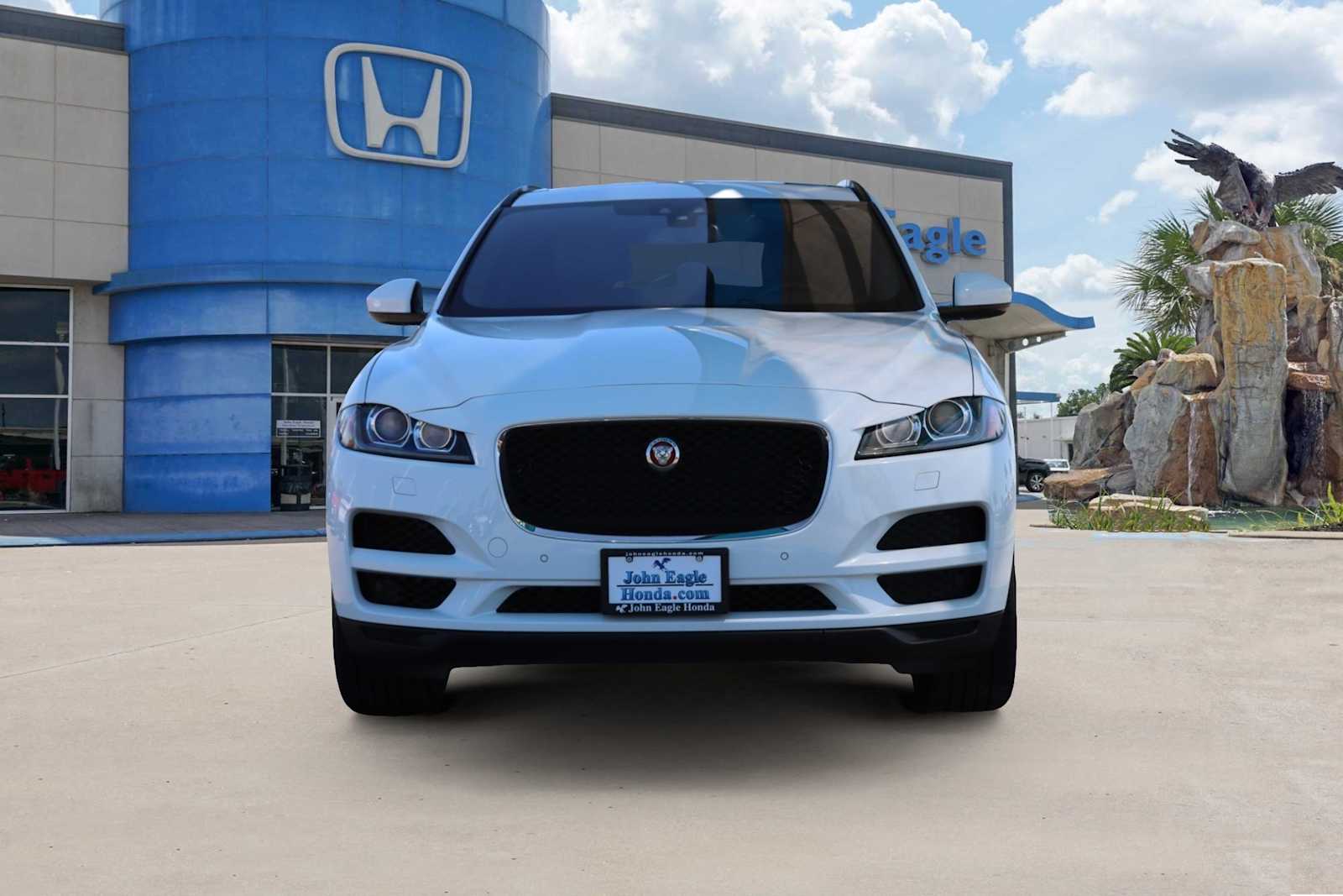 Thumbnail: 2018 Jaguar F-Pace - 6