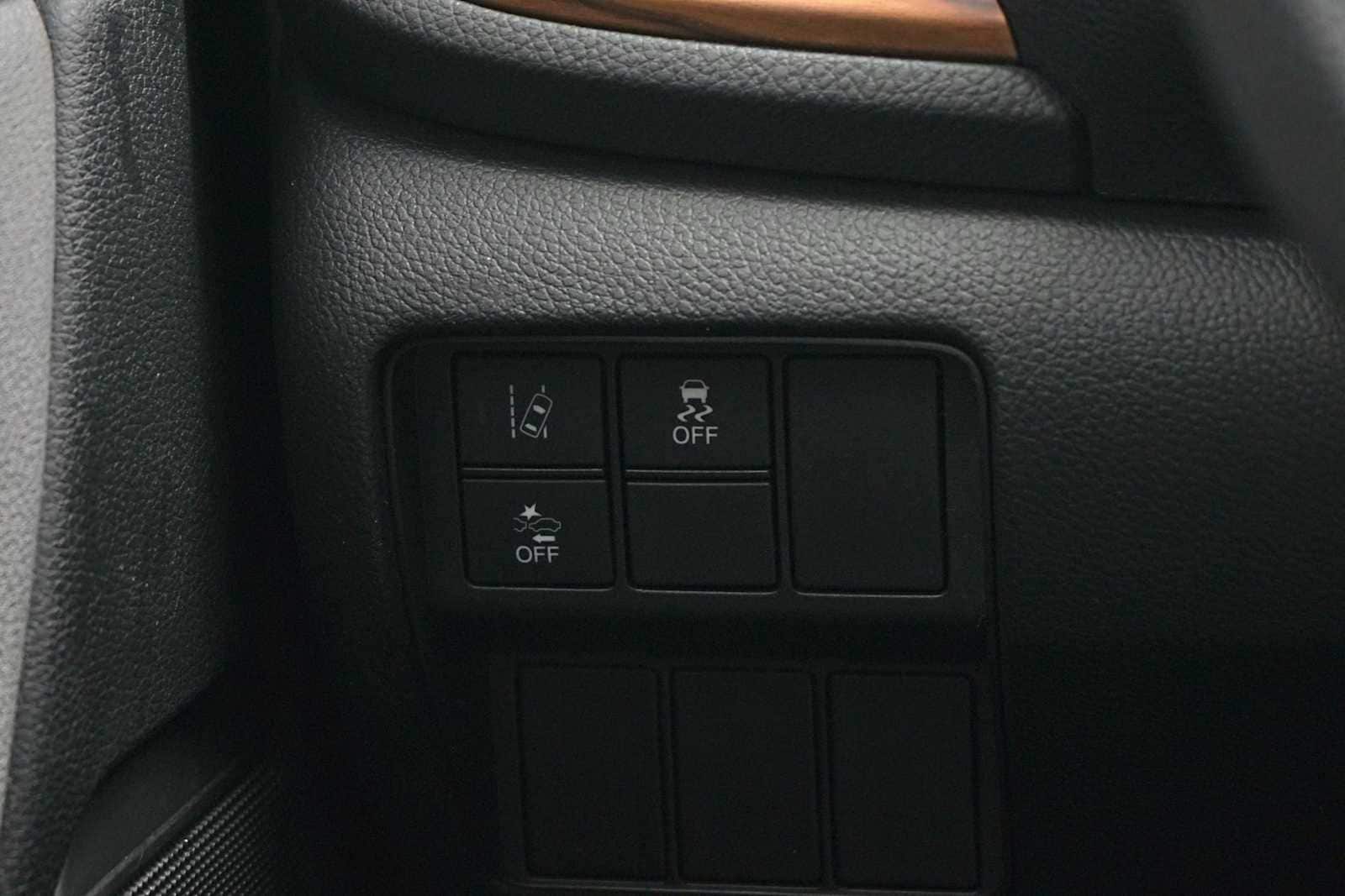 Thumbnail: 2019 Honda CR-V - 23