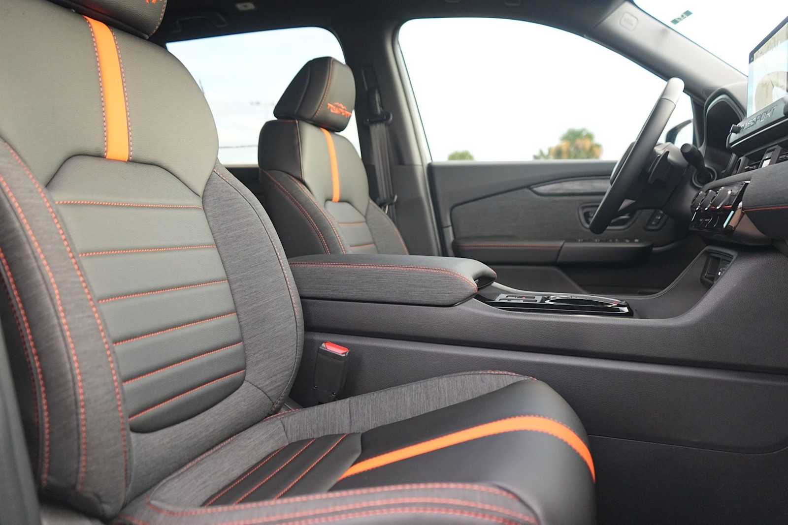 Thumbnail: 2026 Honda Passport - 14