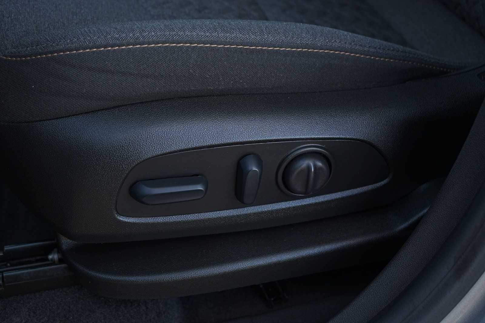 Thumbnail: 2024 Chevrolet Equinox - 12