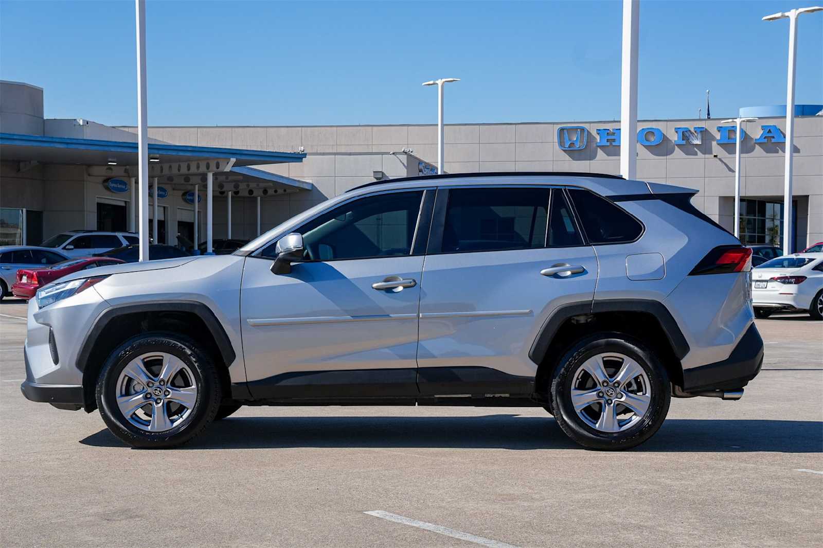 Thumbnail: 2025 Toyota RAV4 - 3