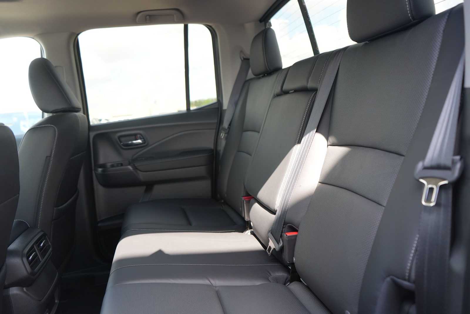 Thumbnail: 2026 Honda Ridgeline - 13