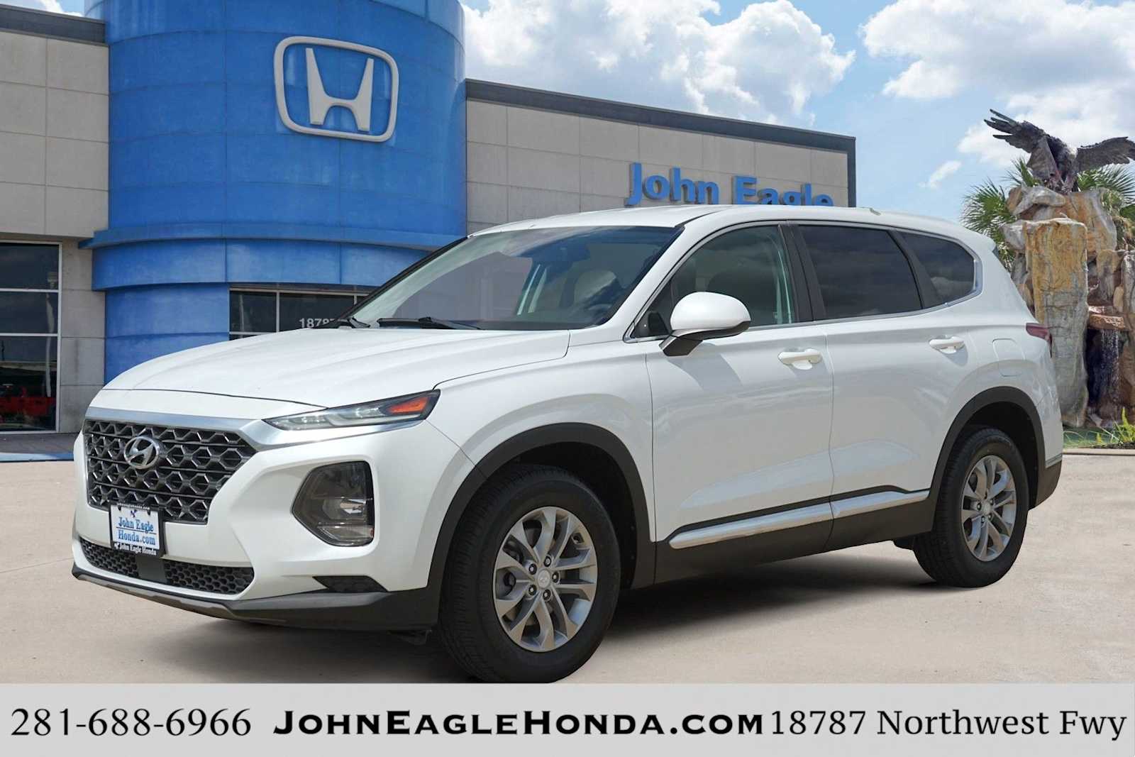 2020 Hyundai Santa Fe SE 2.4's photo
