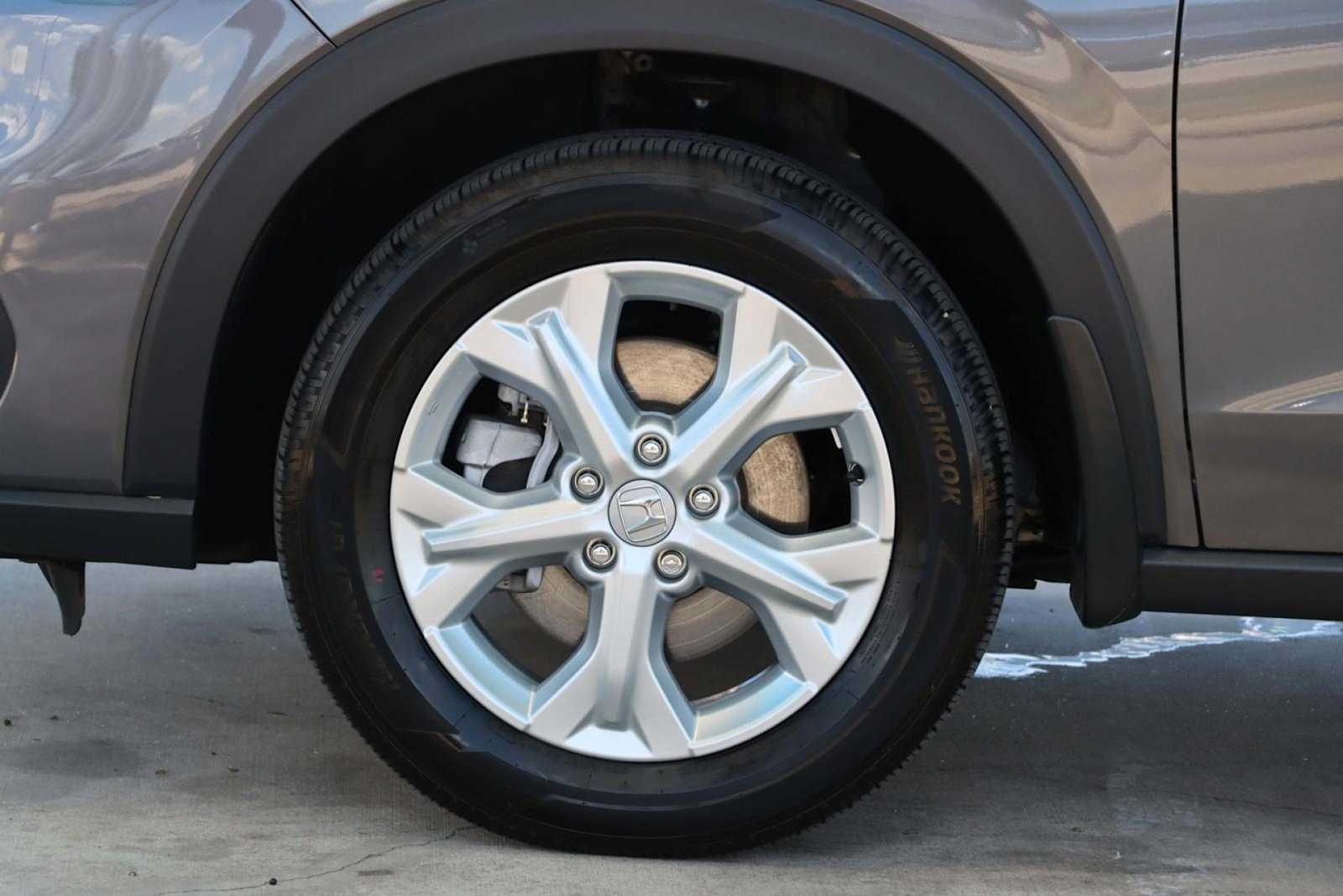 Thumbnail: 2025 Honda HR-V - 8