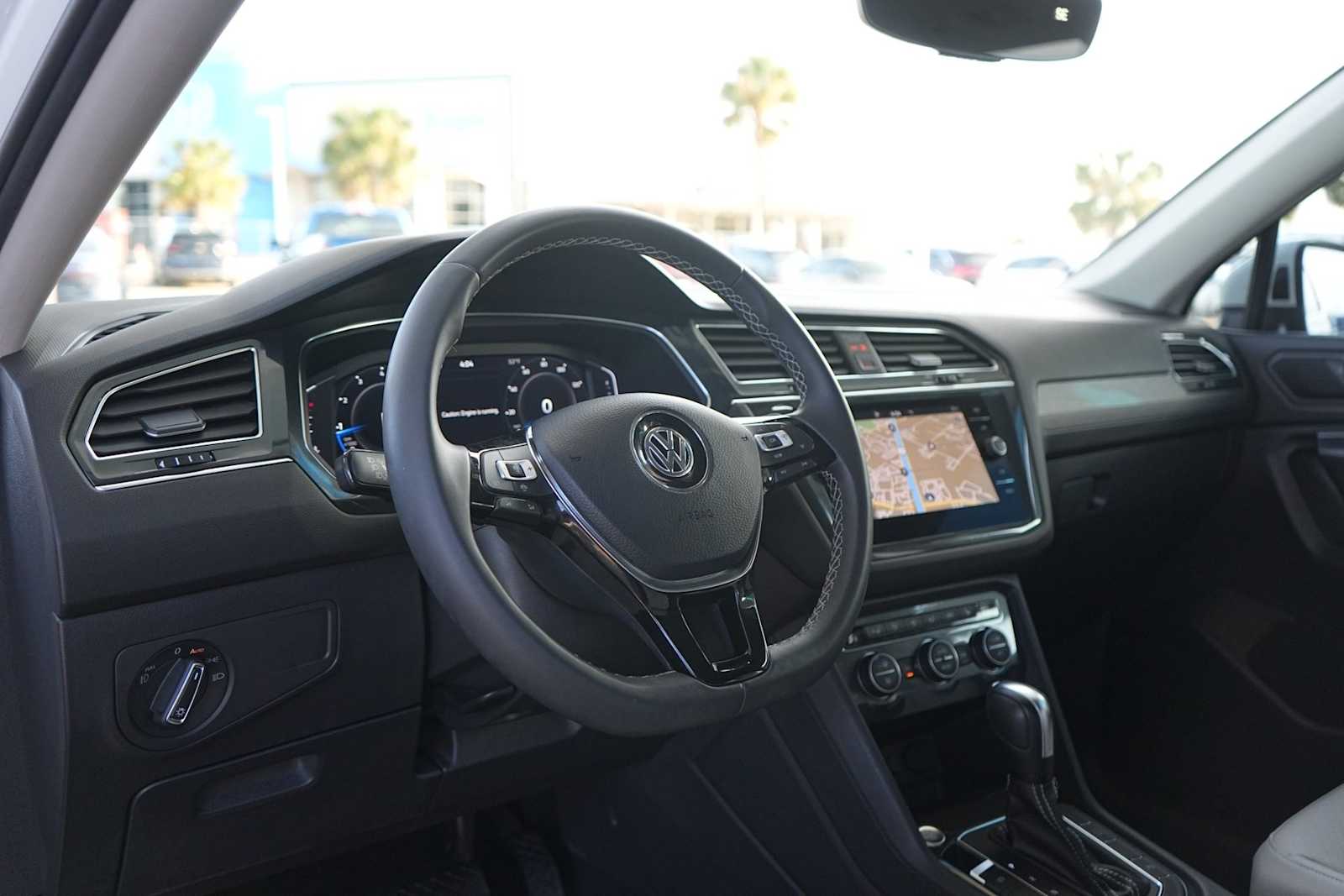 Thumbnail: 2021 Volkswagen Tiguan - 2