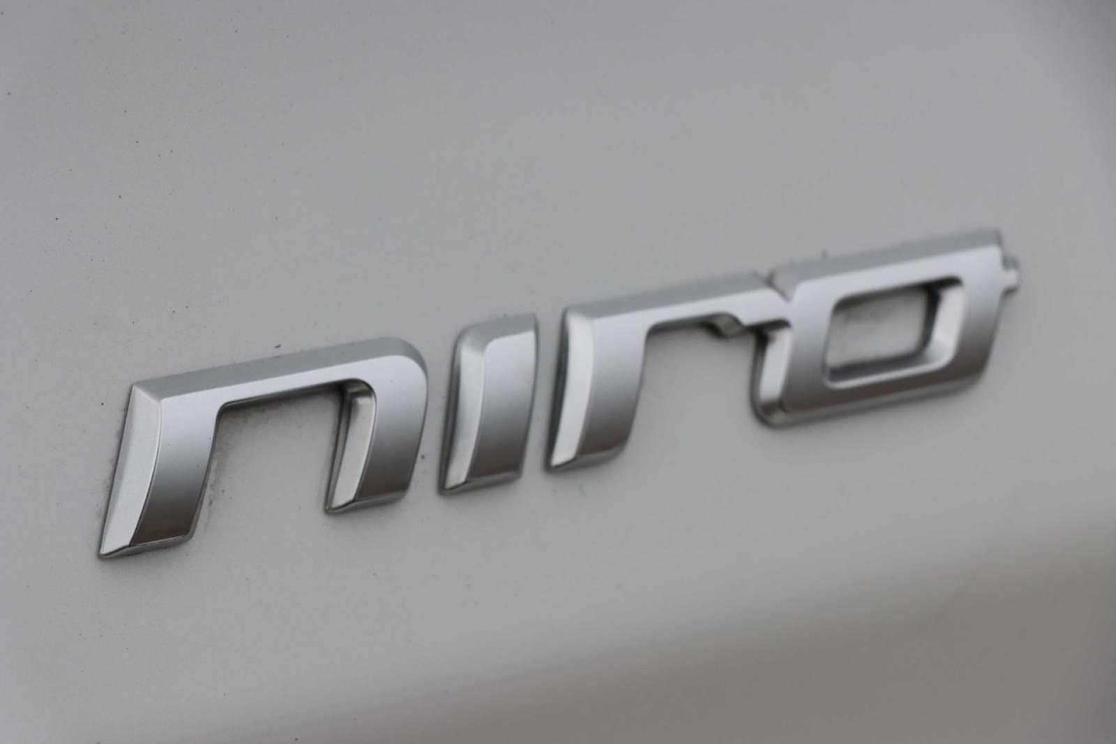 2022 Kia Niro S 6