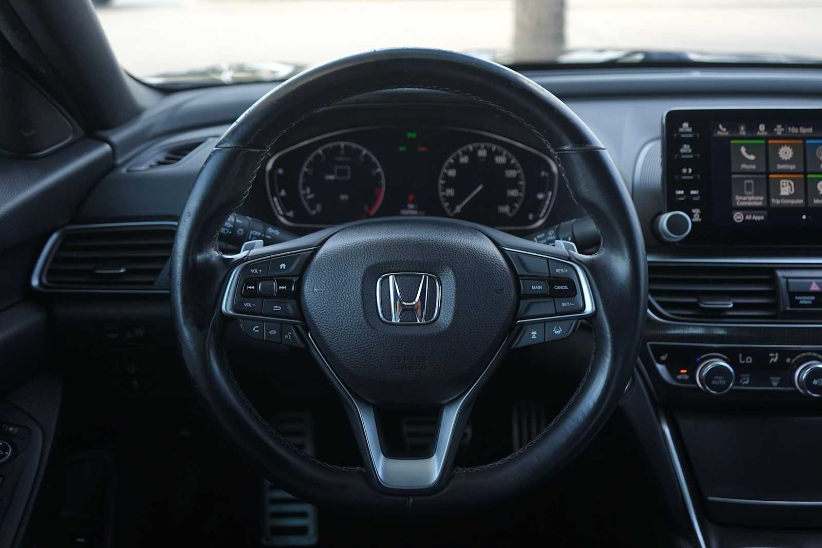 Thumbnail: 2018 Honda Accord - 16