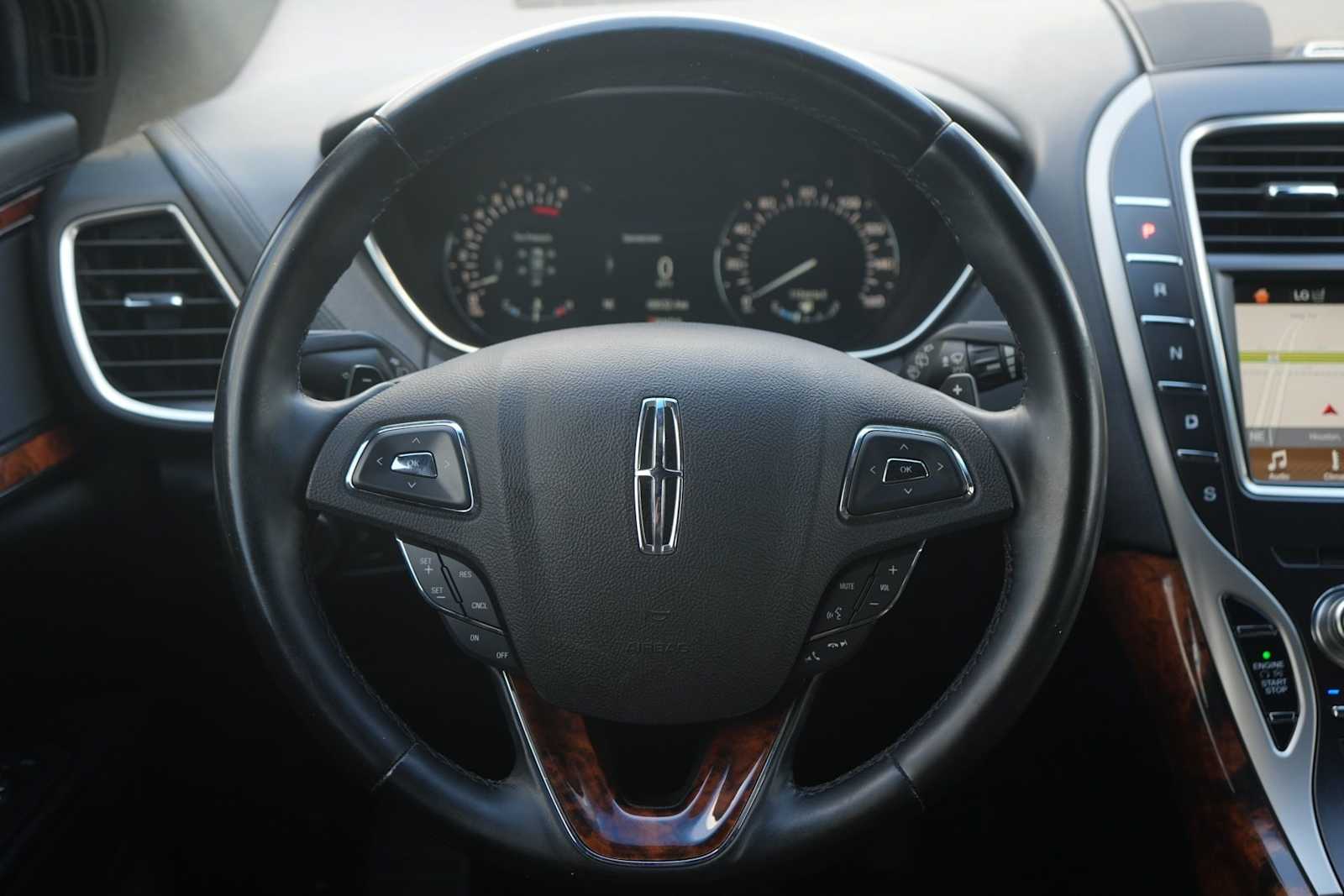 Thumbnail: 2018 Lincoln MKX - 14