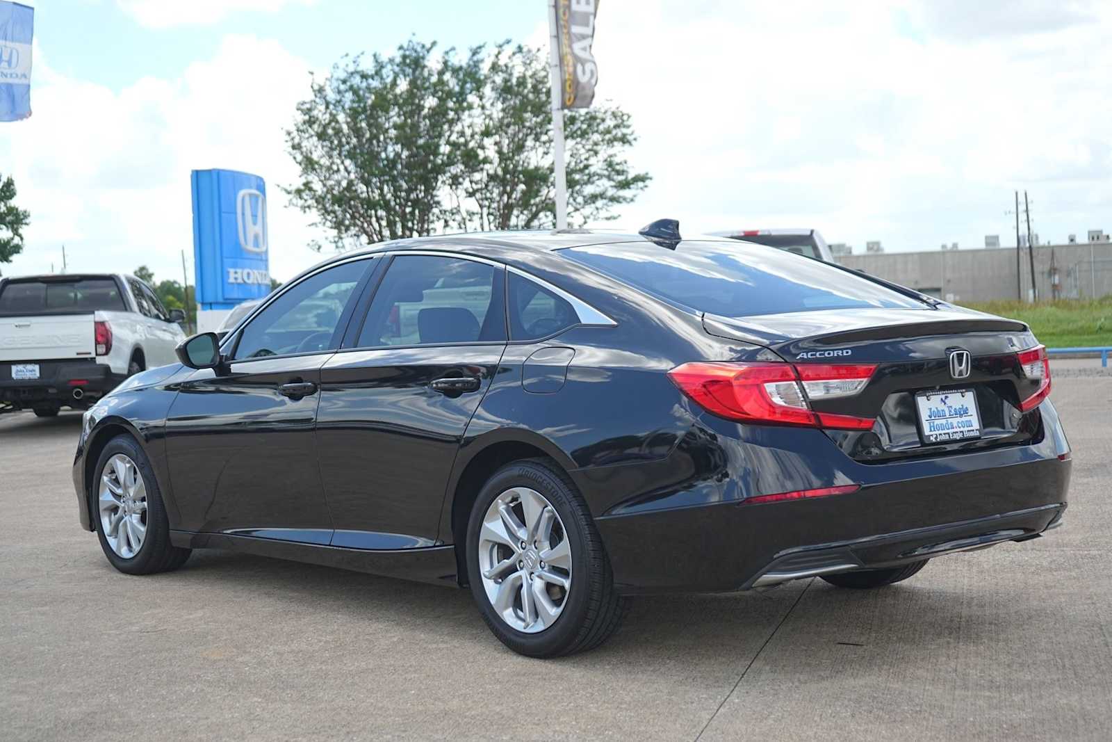 Thumbnail: 2018 Honda Accord - 3