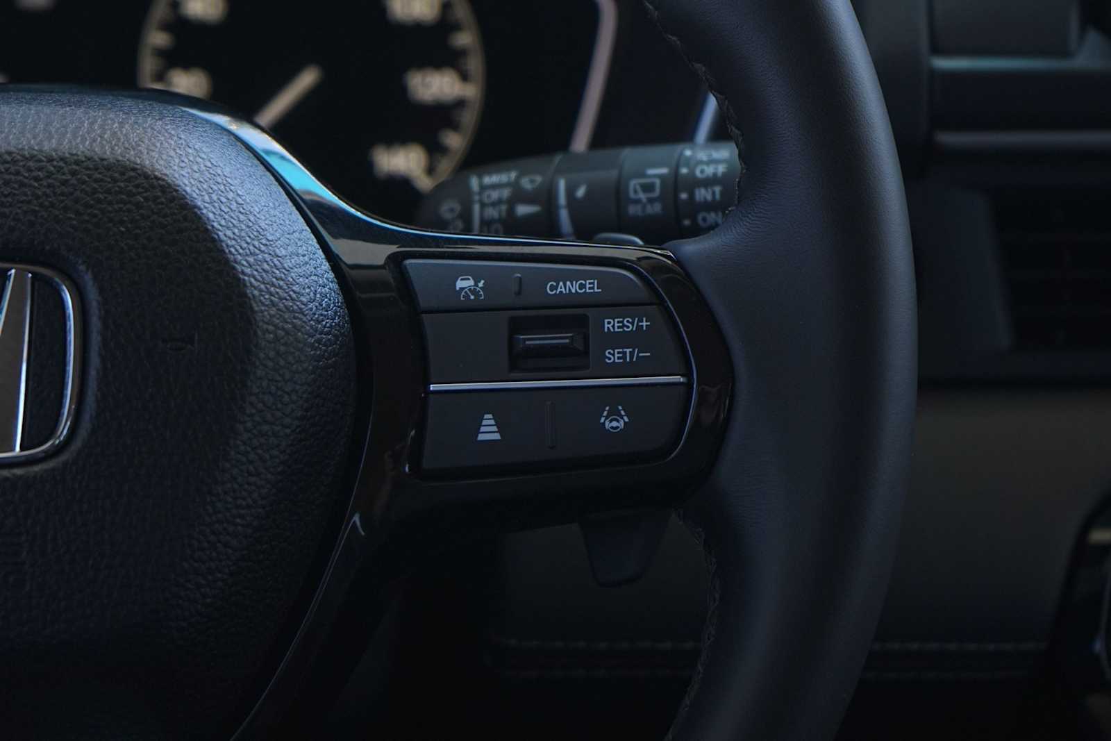 Thumbnail: 2025 Honda Pilot - 18