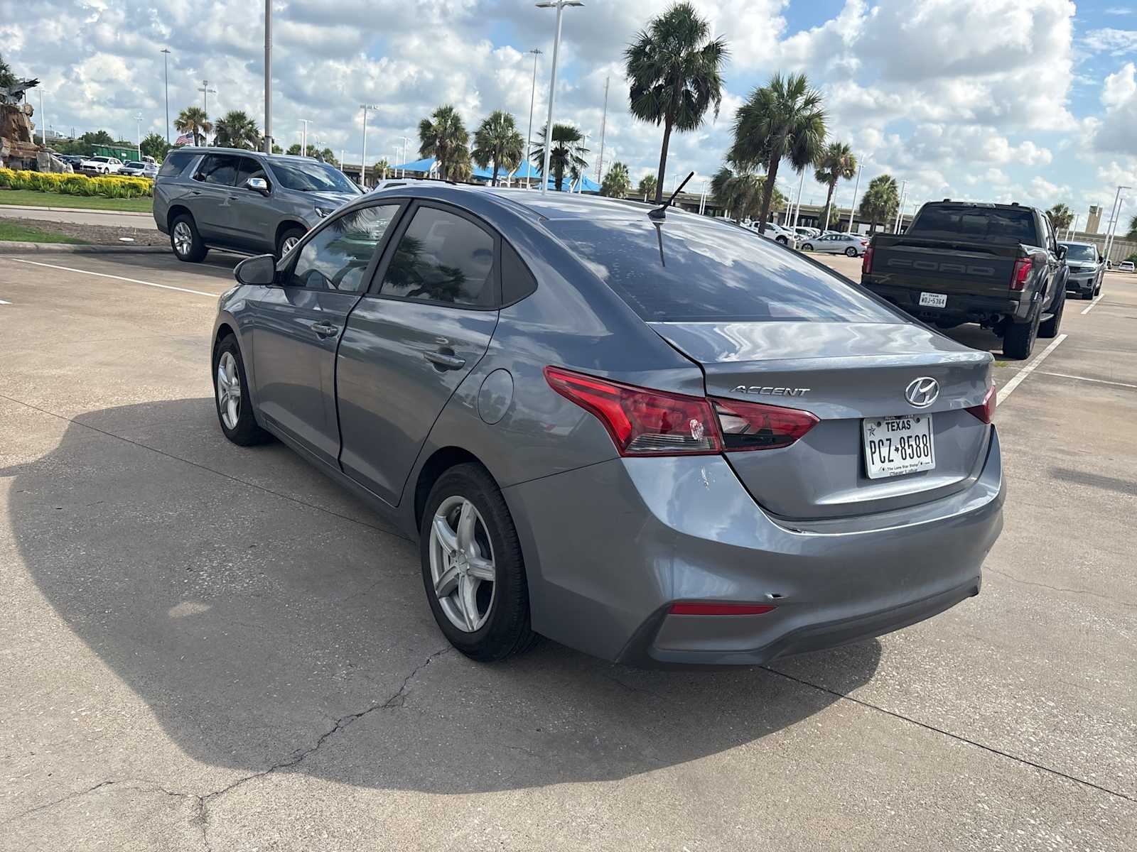 Thumbnail: 2019 Hyundai Accent - 6