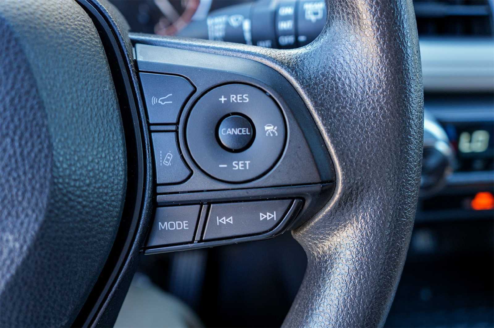 Thumbnail: 2024 Toyota RAV4 - 26