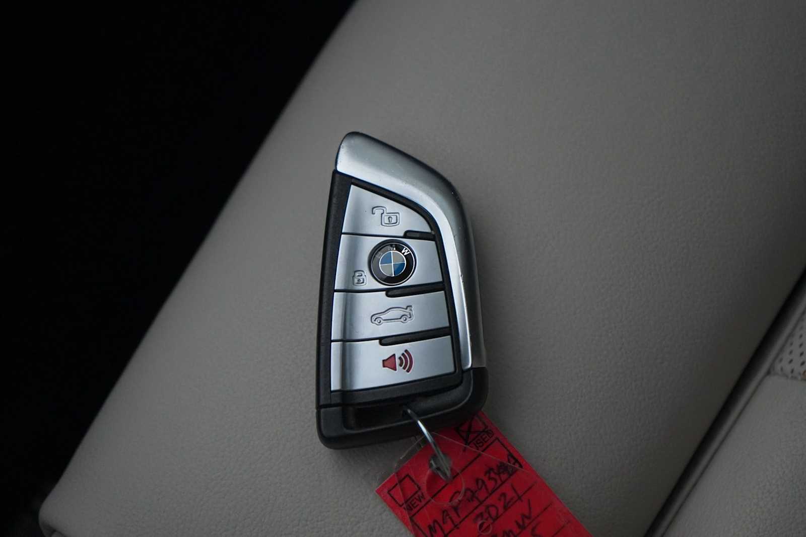 Thumbnail: 2021 BMW X5 - 28