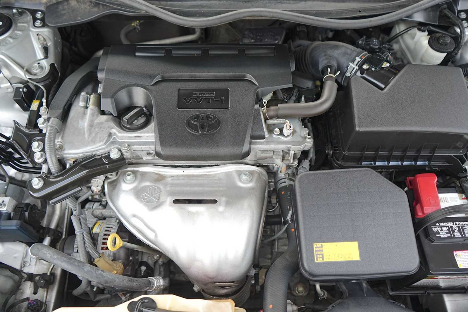 Thumbnail: 2012 Toyota Camry - 9