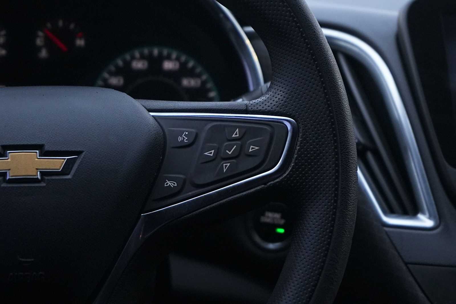 Thumbnail: 2021 Chevrolet Malibu - 18