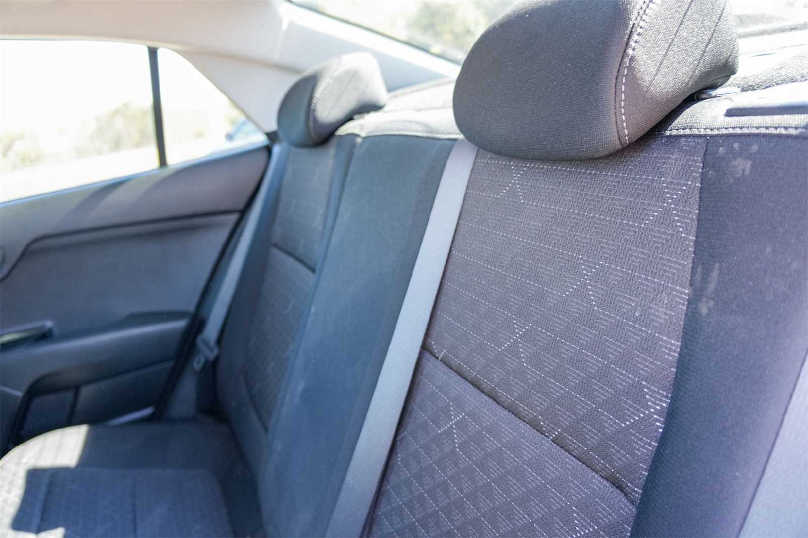 Thumbnail: 2022 Kia Rio - 13