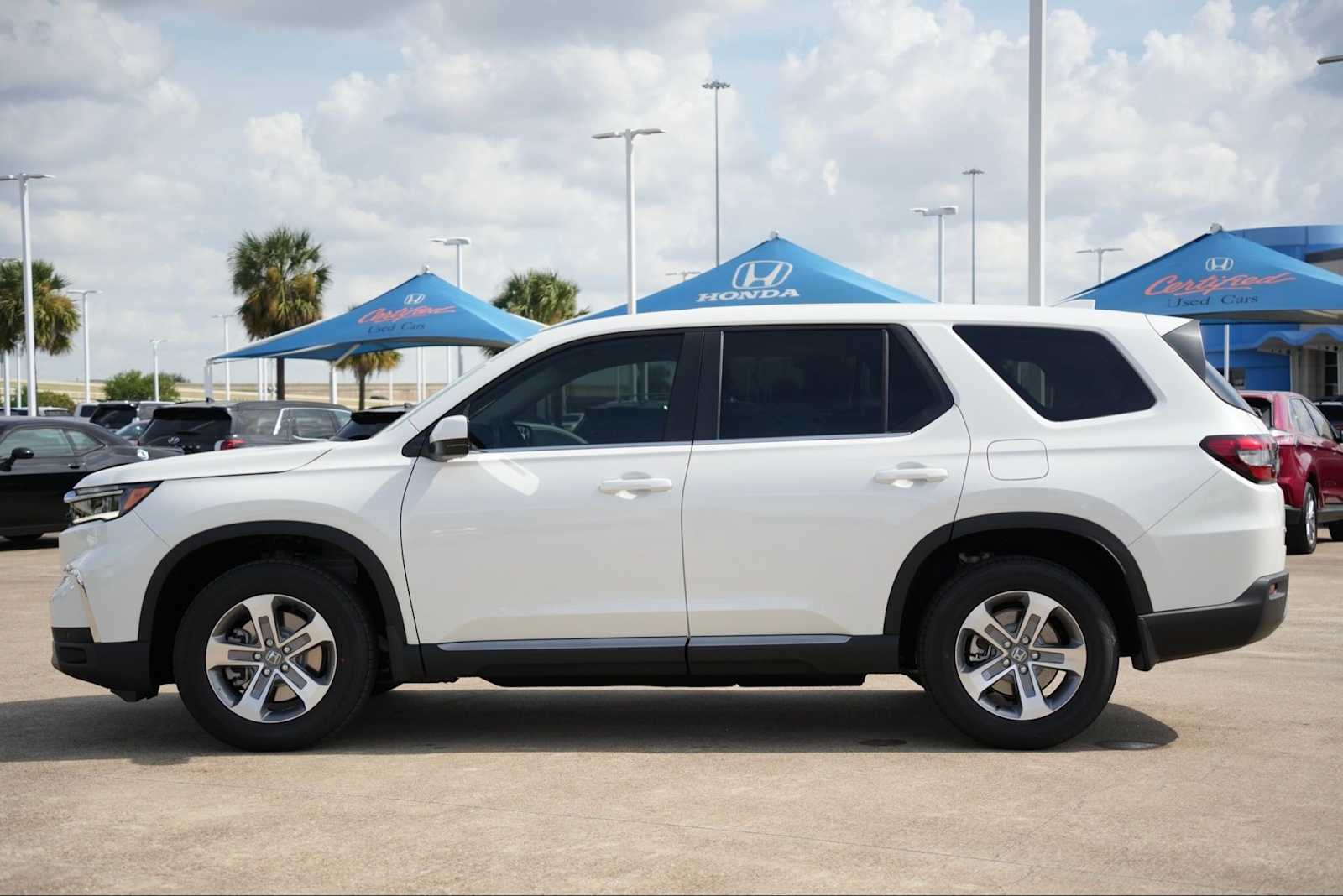 Thumbnail: 2025 Honda Pilot - 2