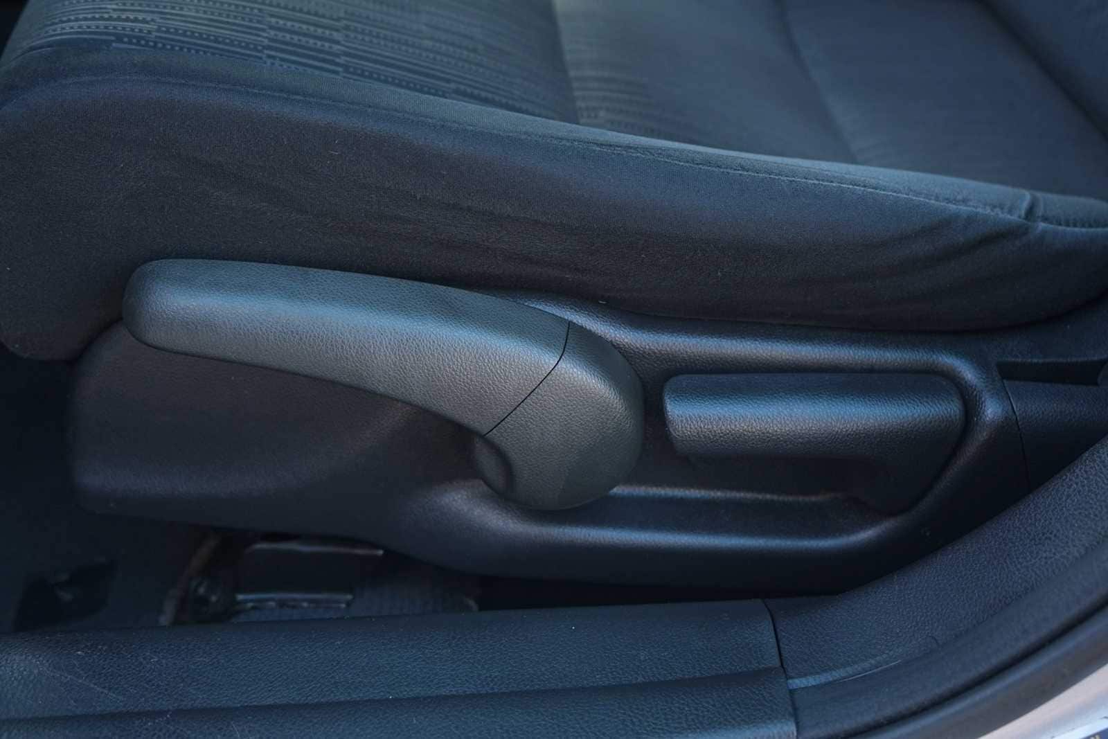 Thumbnail: 2012 Honda Accord - 12