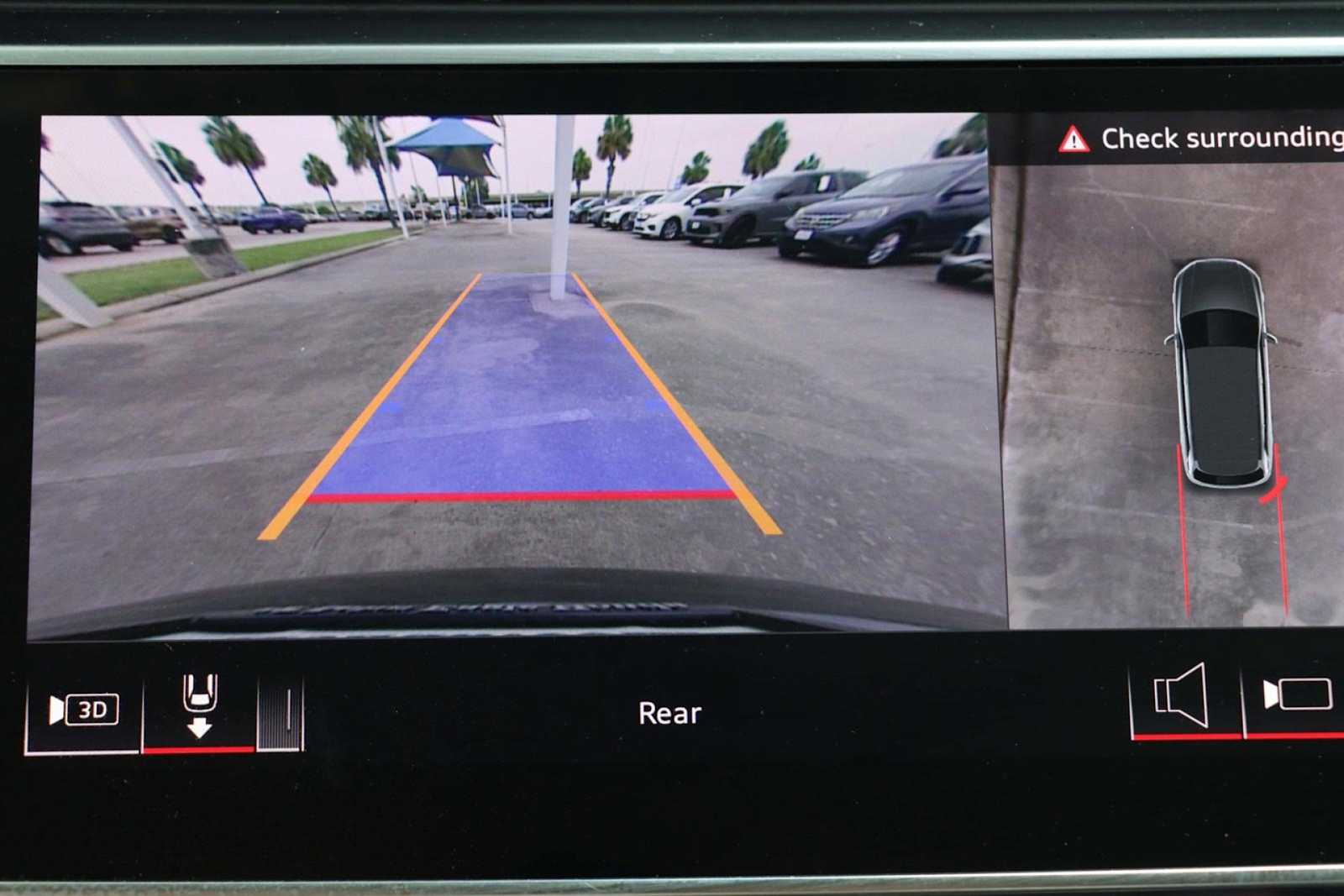 Thumbnail: 2024 Audi Q7 - 28