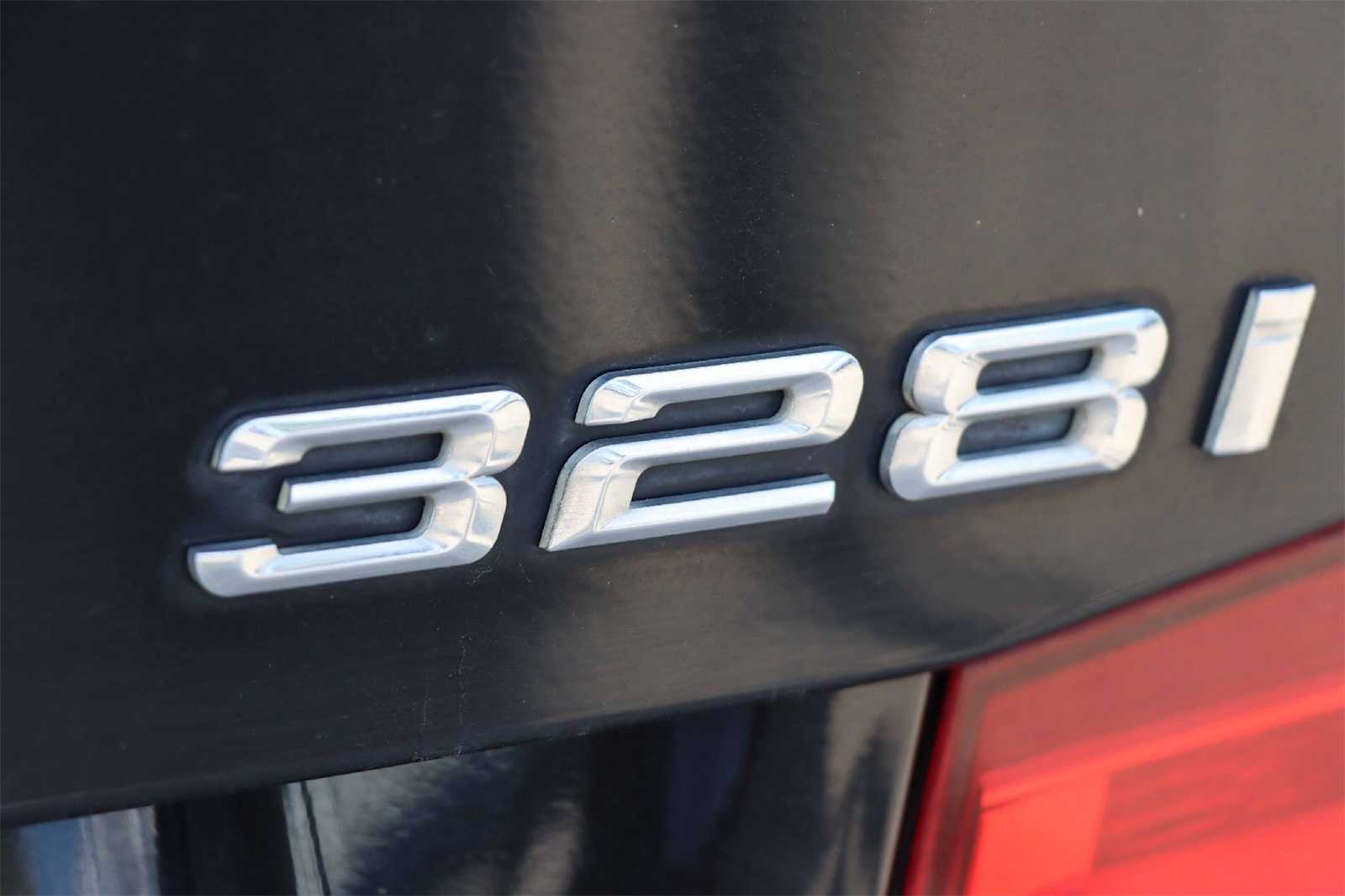 Thumbnail: 2013 BMW 3 Series - 7