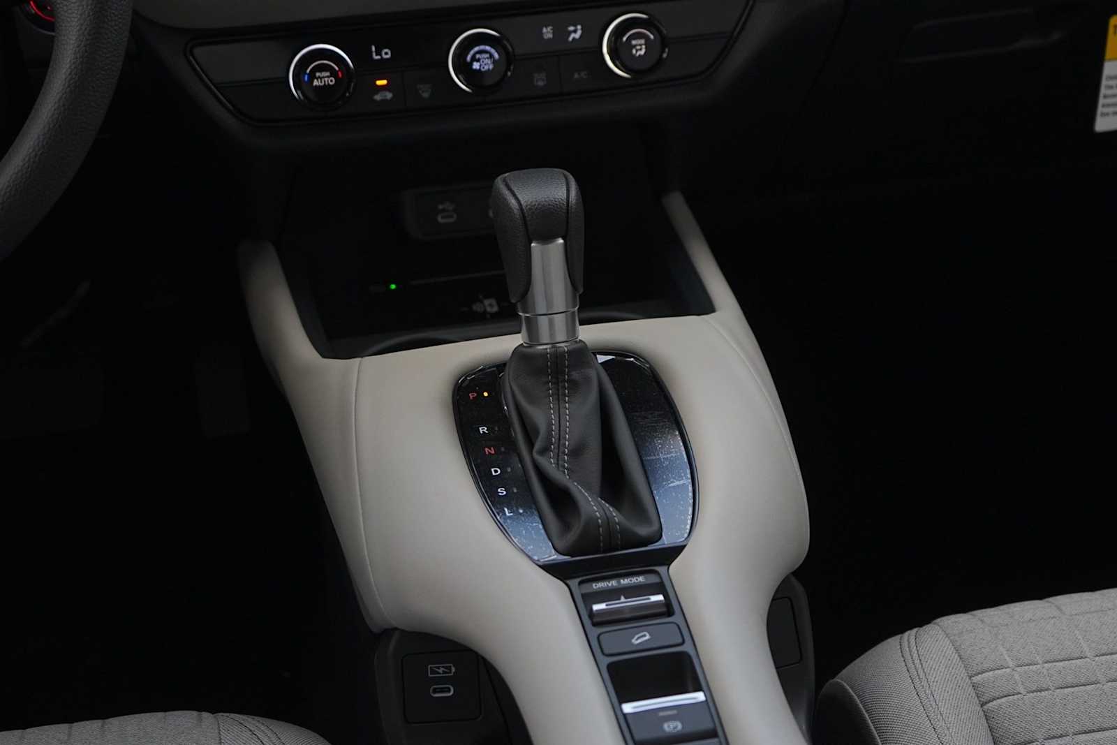 Thumbnail: 2026 Honda HR-V - 17