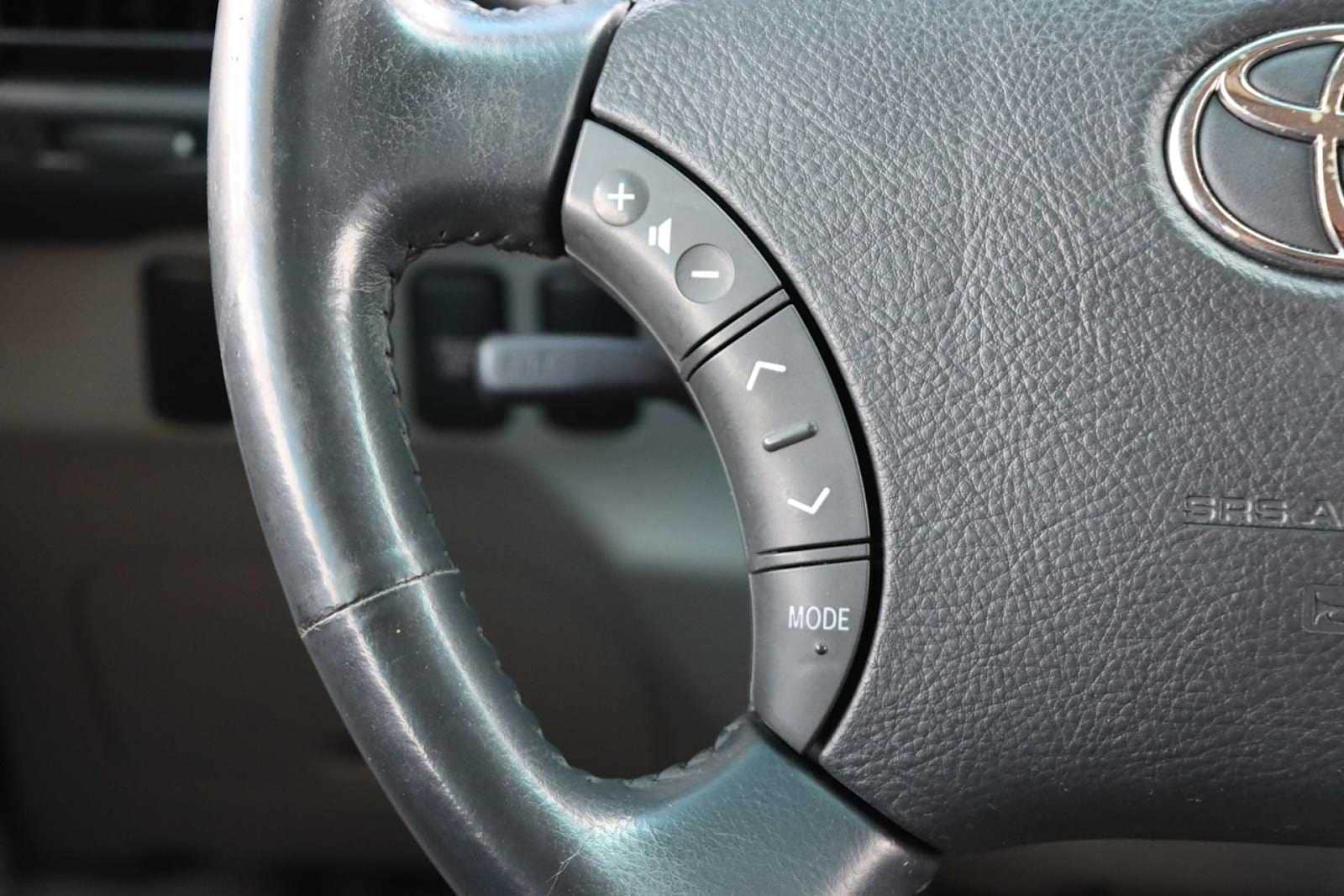 Thumbnail: 2003 Toyota 4Runner - 20