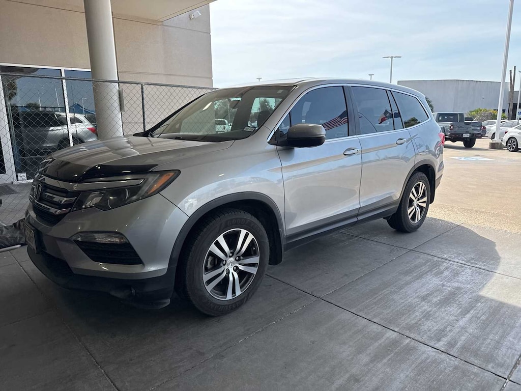 Used 2017 Honda Pilot EX-L FWD SUV