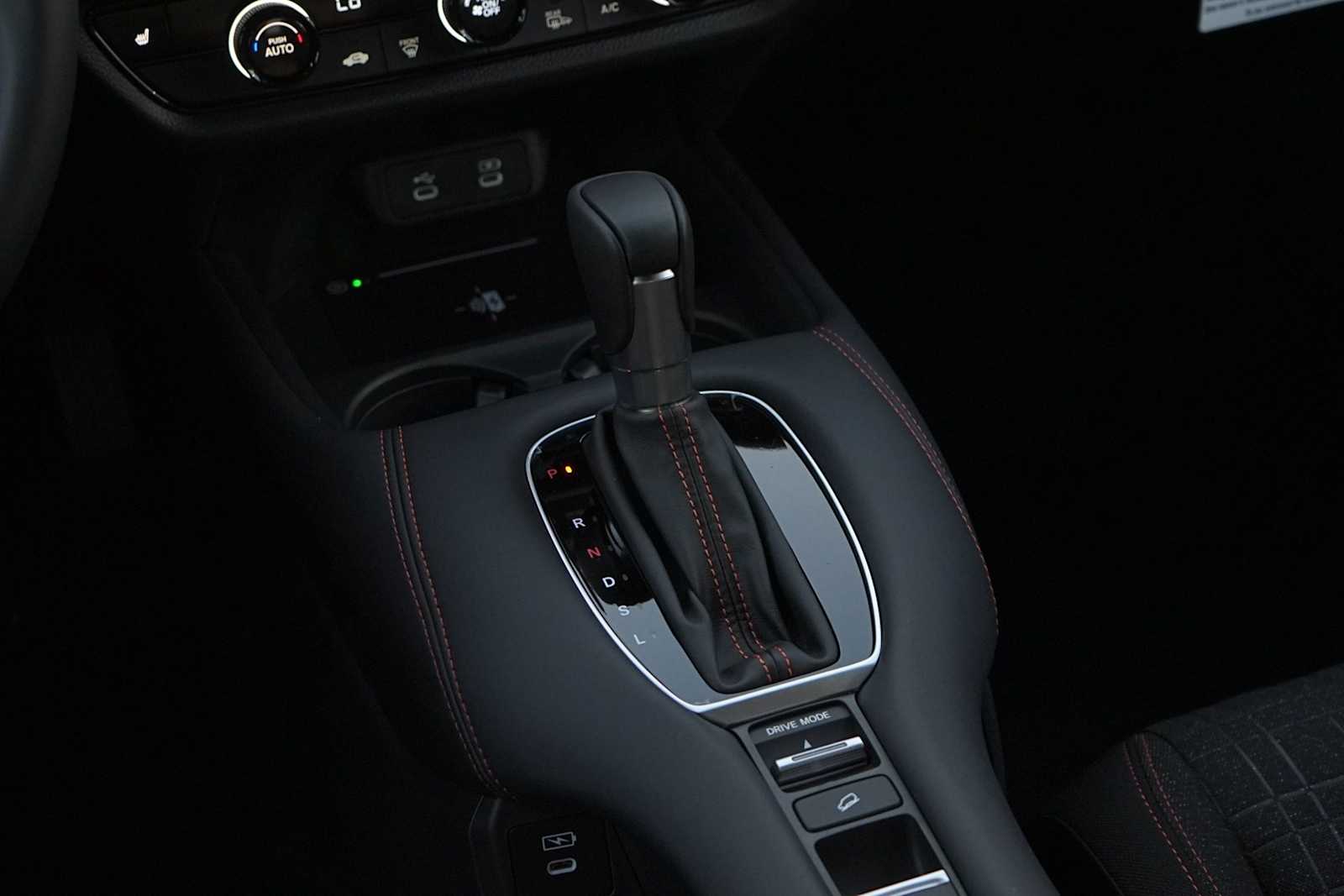 Thumbnail: 2026 Honda HR-V - 17