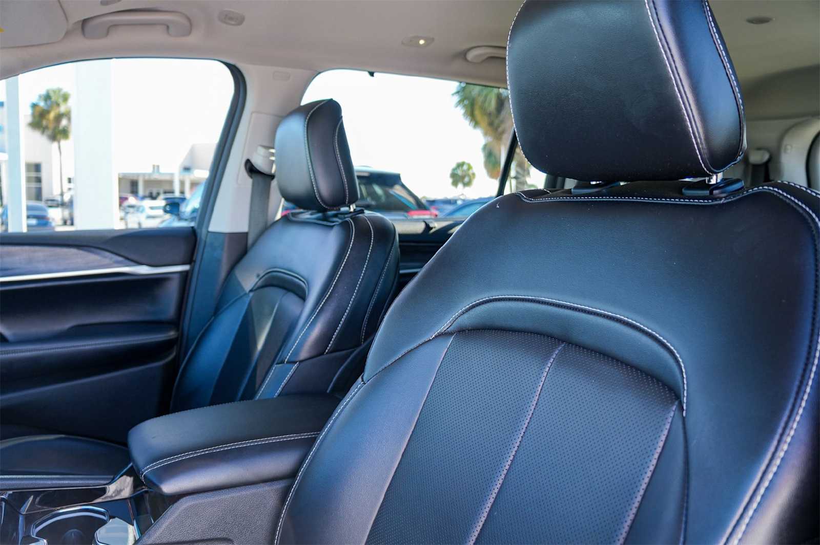 Thumbnail: 2023 Jeep Grand Cherokee - 11