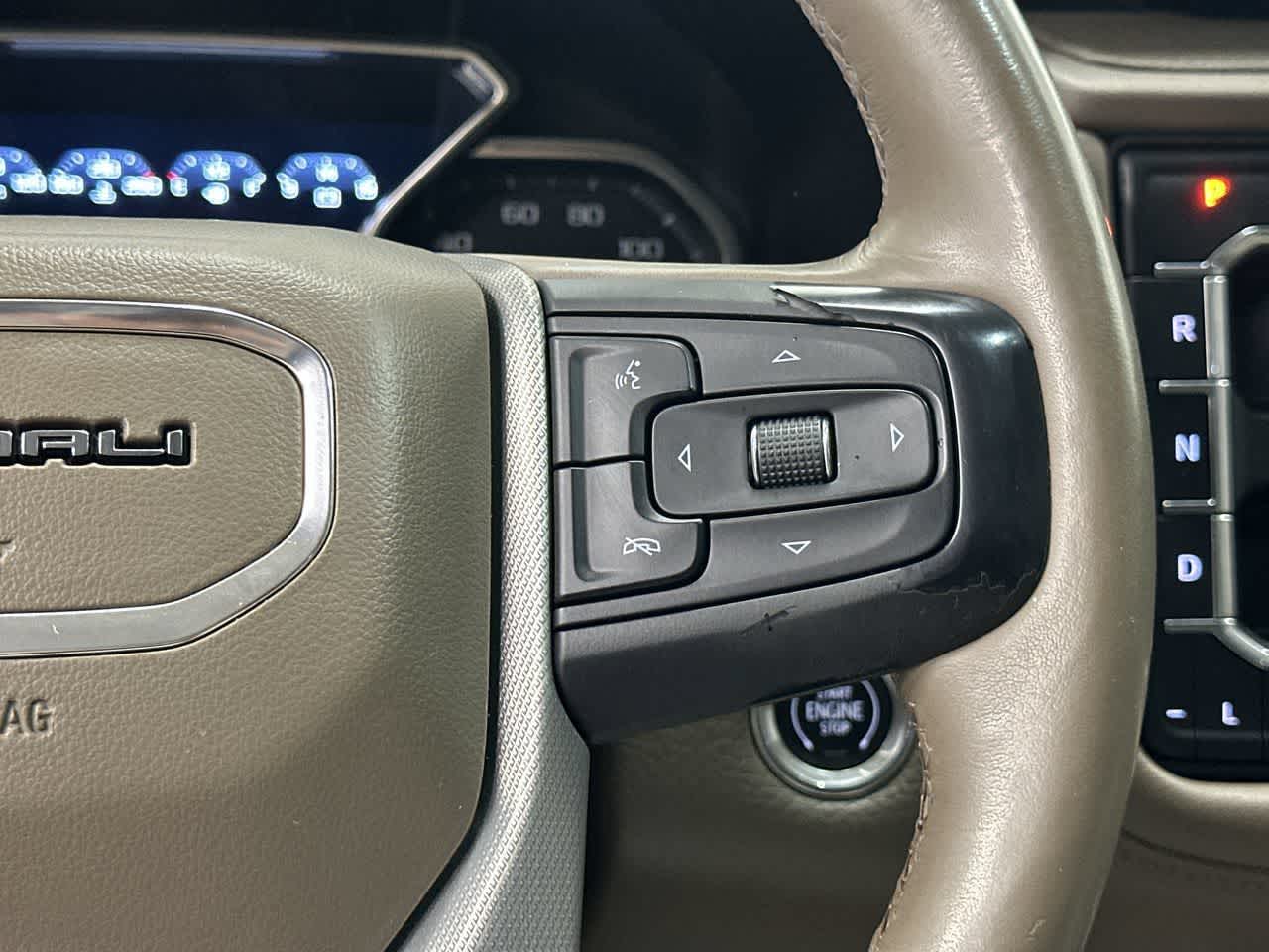 Thumbnail: 2021 GMC Yukon XL - 18