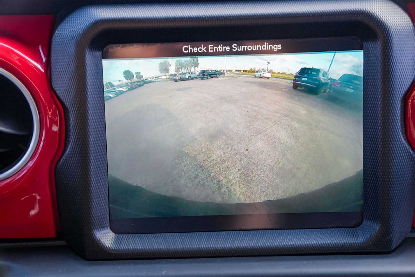 Thumbnail: 2019 Jeep Wrangler - 24