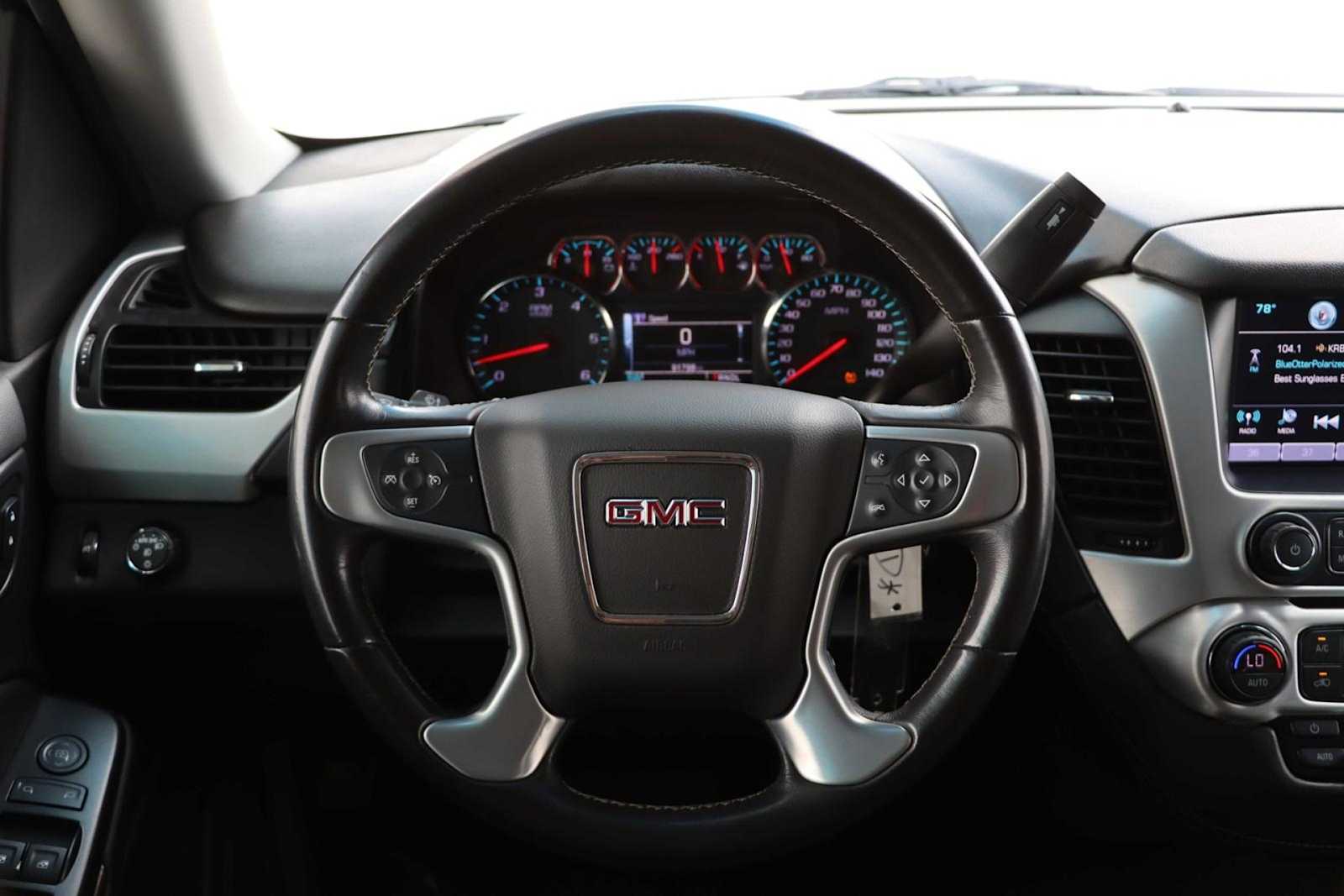 Thumbnail: 2018 GMC Yukon - 17